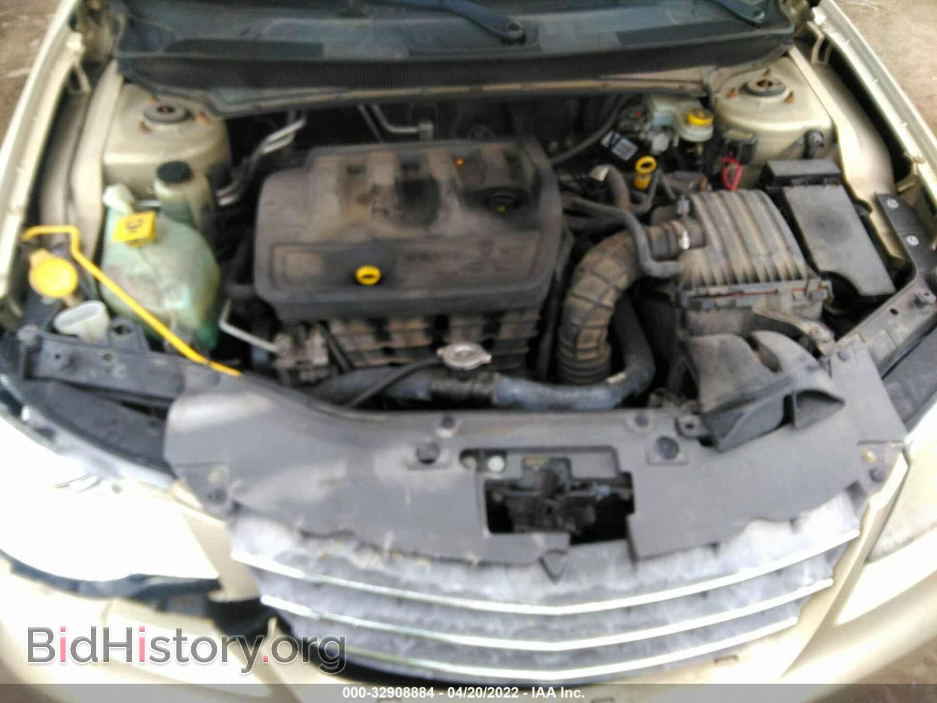 2010 CHRYSLER SEBRING - VIN: 1C3CC5FB2AN109529 - Фото 10