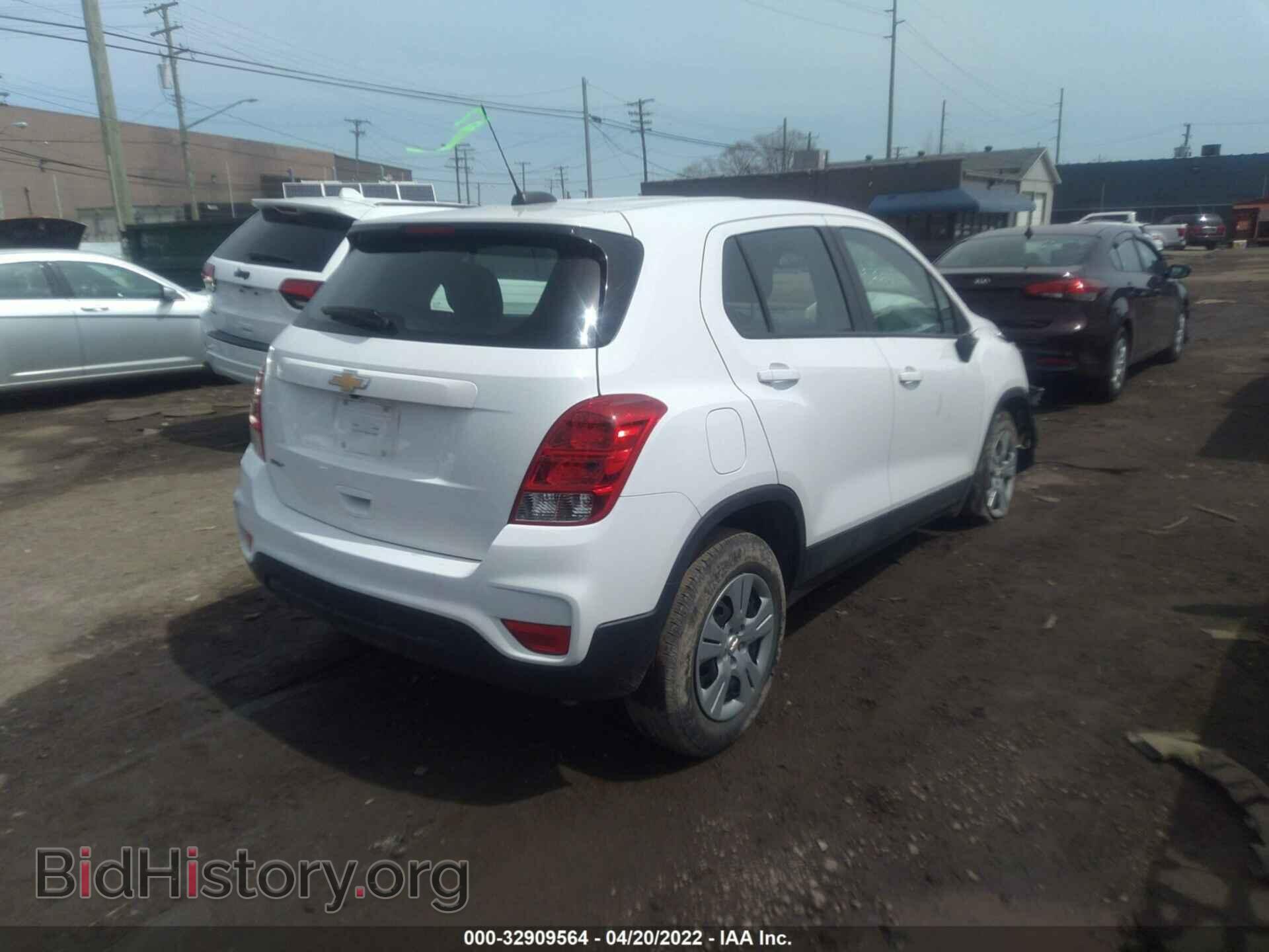 2018 CHEVROLET TRAX - VIN: KL7CJKSB7JB720838 - Фото 4
