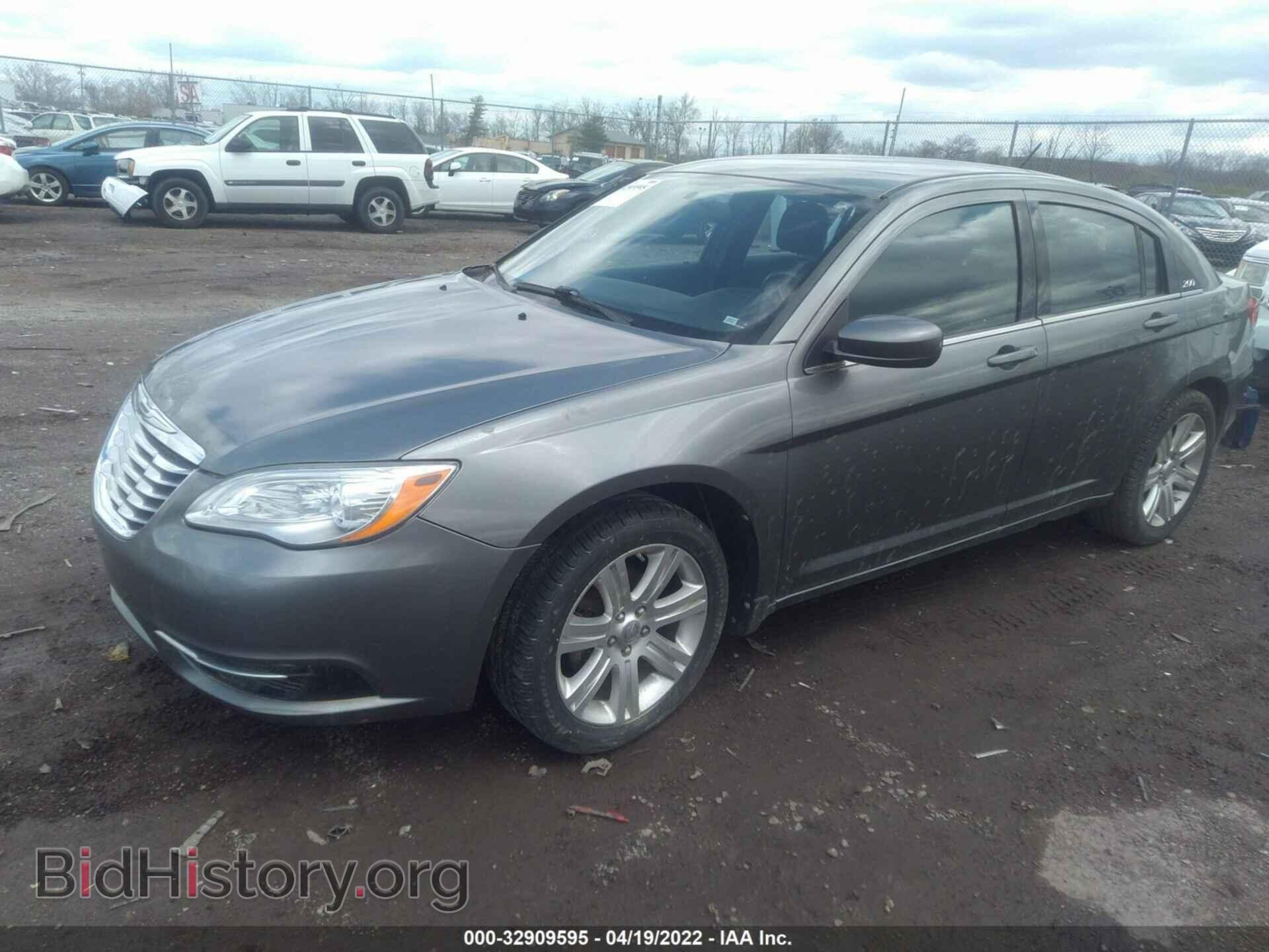 2012 CHRYSLER 200 - VIN: 1C3CCBBB2CN129352 - Photo 2