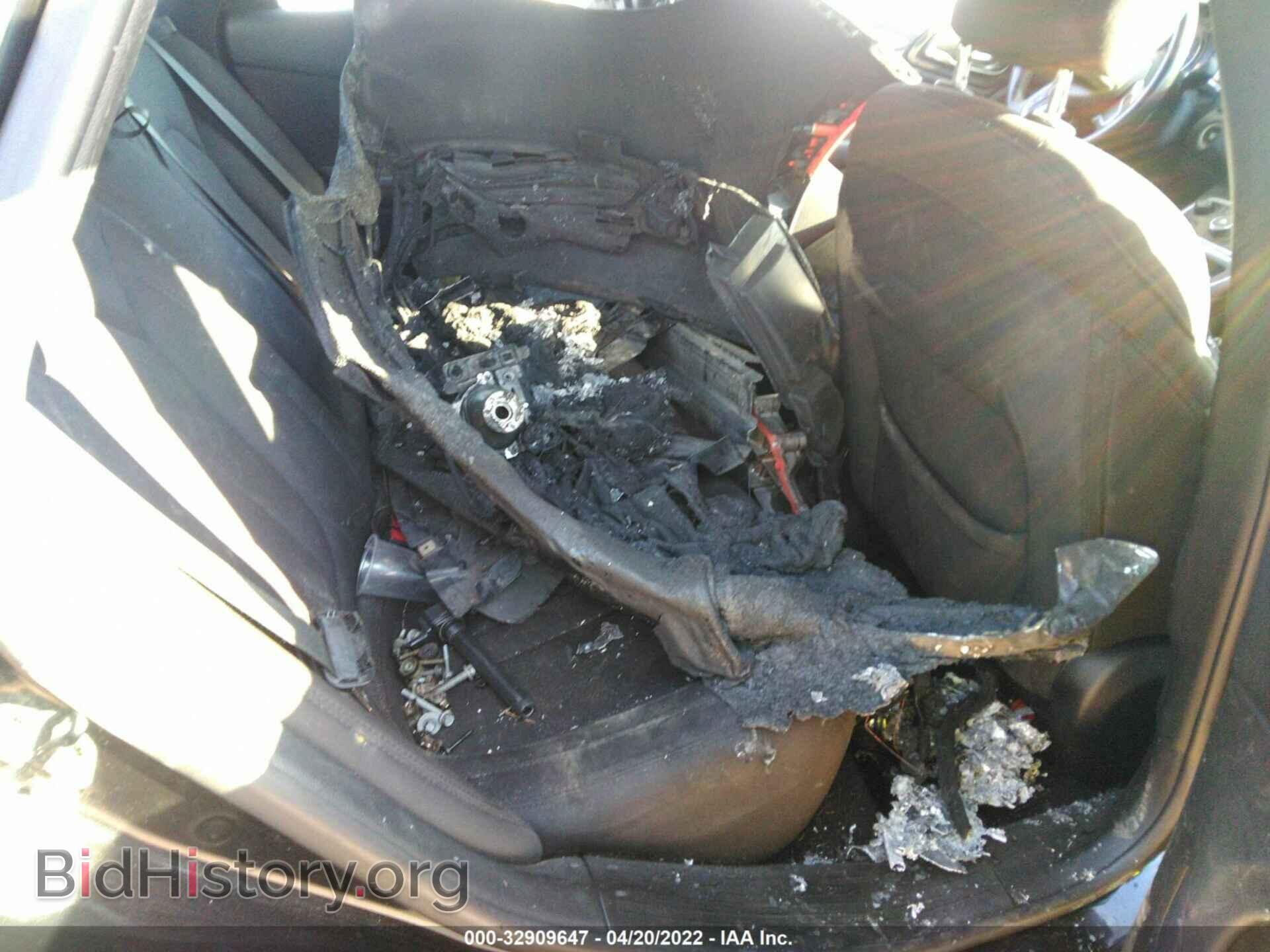 2015 CHRYSLER 200 - VIN: 1C3CCCAB2FN696169 - Фото 8