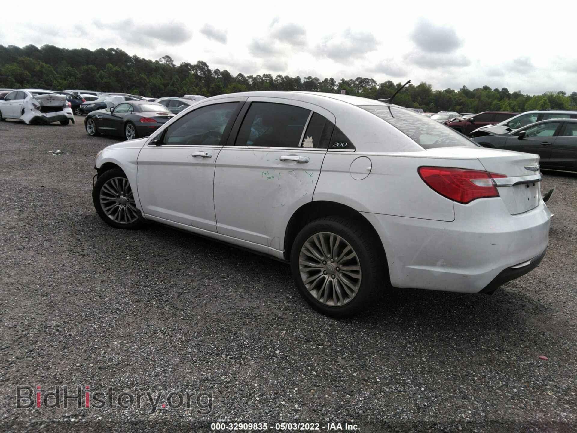 2012 CHRYSLER 200 - VIN: 1C3CCBCG0CN305227 - Фото 3