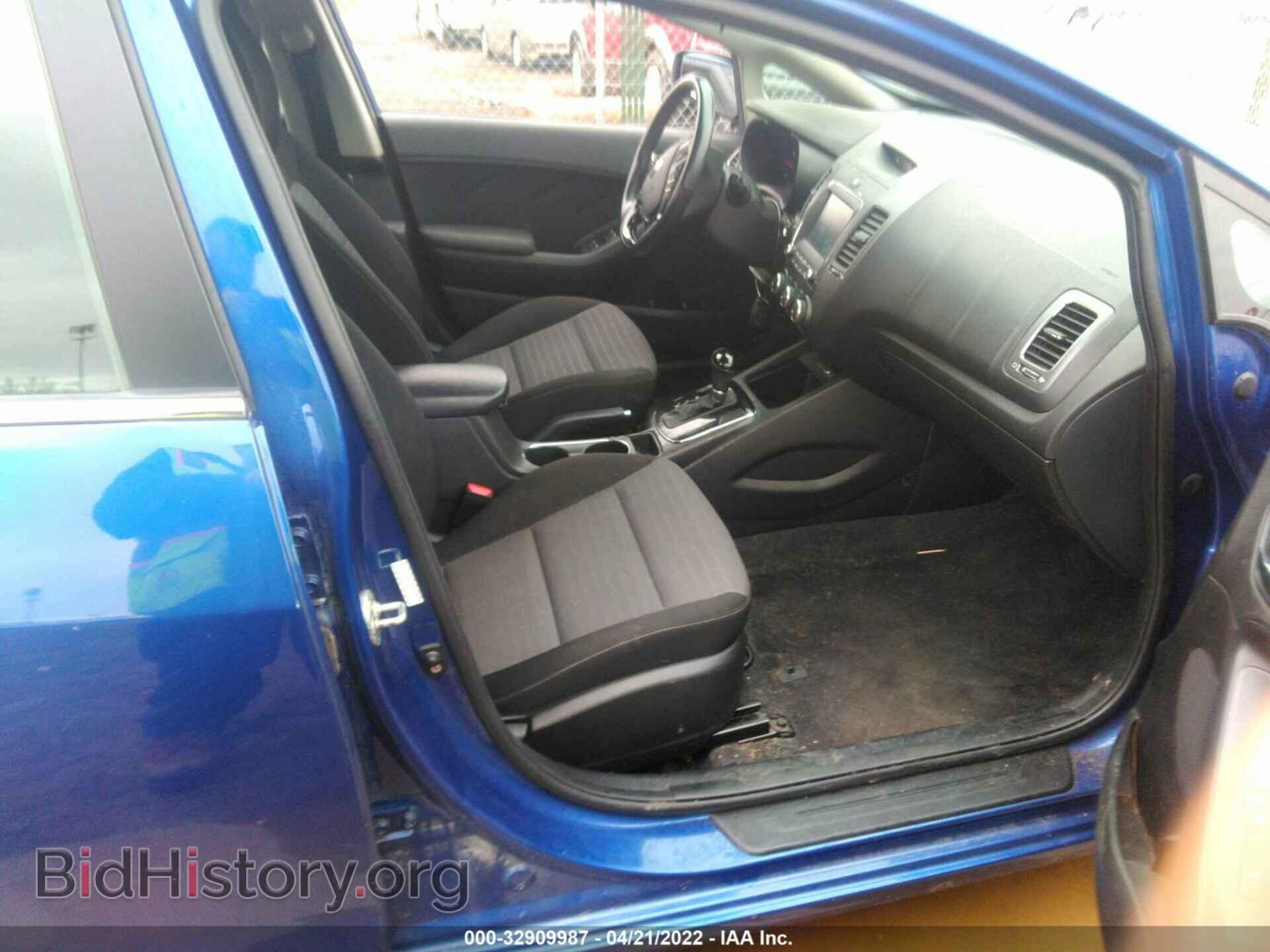 2017 KIA FORTE - VIN: 3KPFL4A74HE062203 - Photo 5