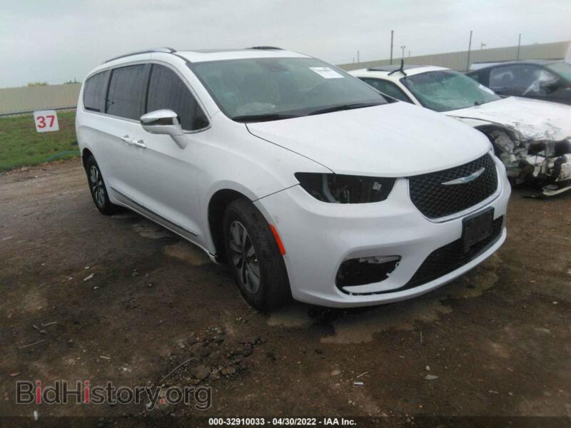 2021 Chrysler PACIFICA Hybrid Limited (VIN 2C4RC1S73MR536466) — photo 1 of 11, IAAI, damage: right front