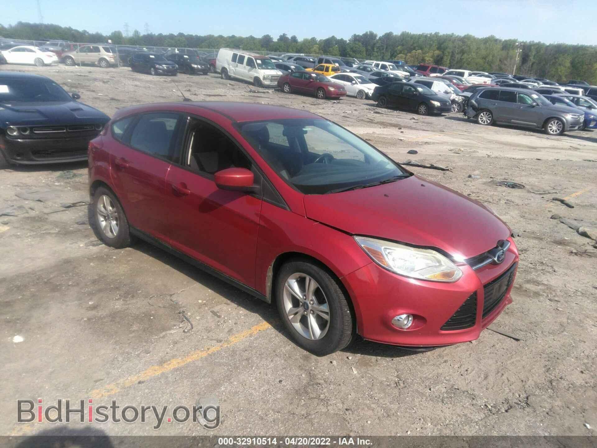Photo 1FAHP3K28CL472843 - FORD FOCUS 2012
