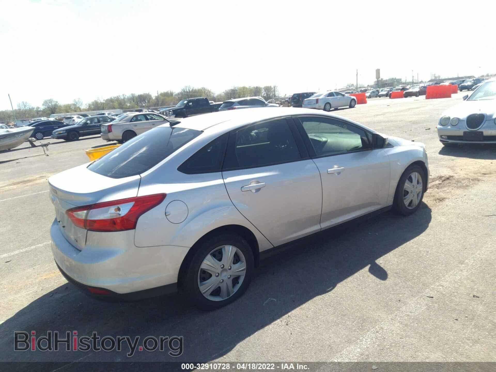 2012 FORD FOCUS - VIN: 1FAHP3F28CL120016 - Фото 4