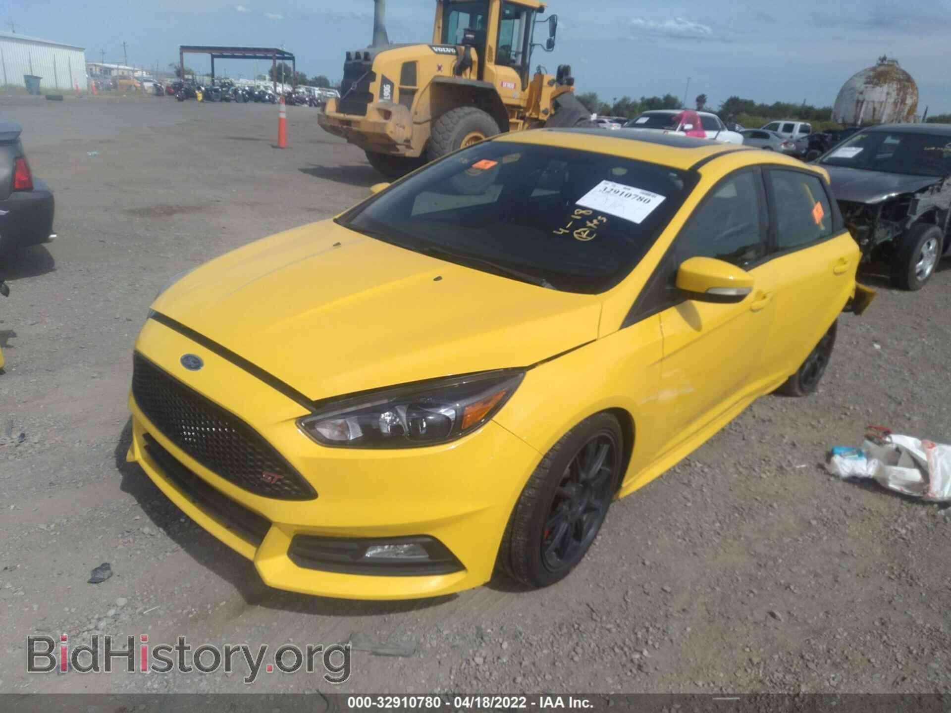 2017 FORD FOCUS - VIN: 1FADP3L96HL200129 - Photo 2