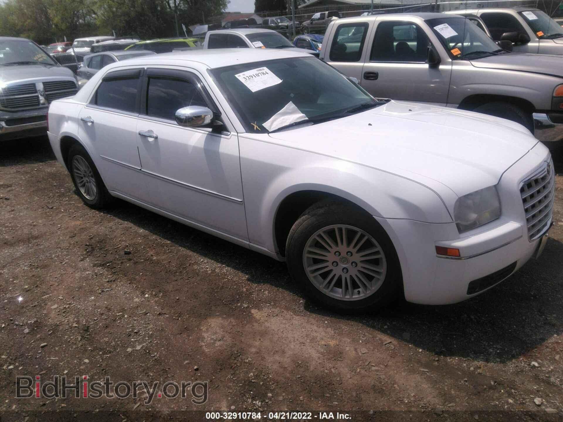 Photo 2C3CA5CV4AH326867 - CHRYSLER 300 2010
