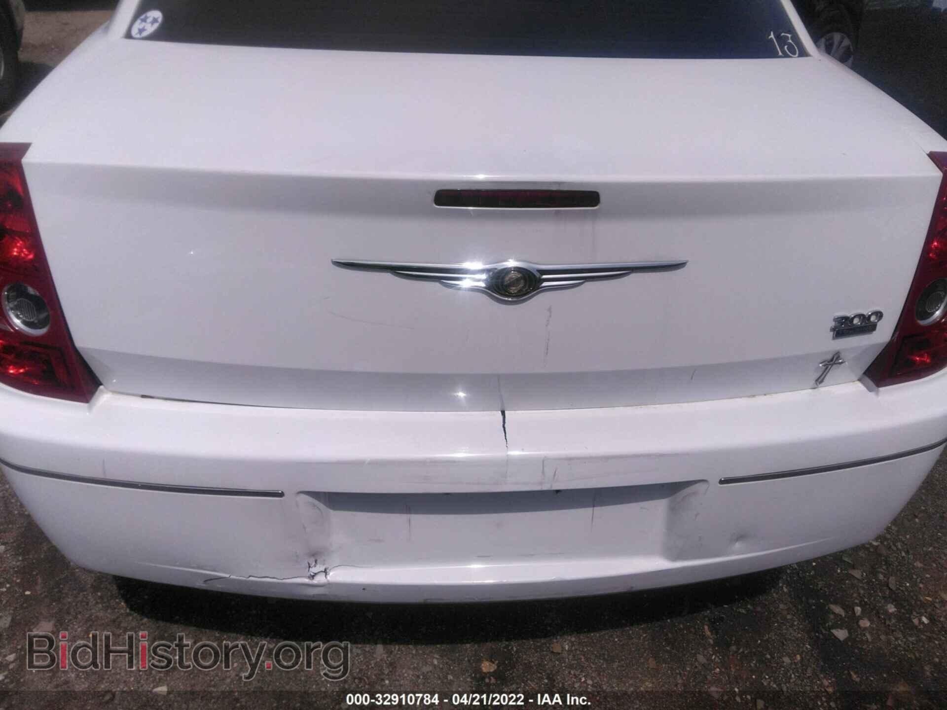 2010 CHRYSLER 300 - VIN: 2C3CA5CV4AH326867 - Фото 6