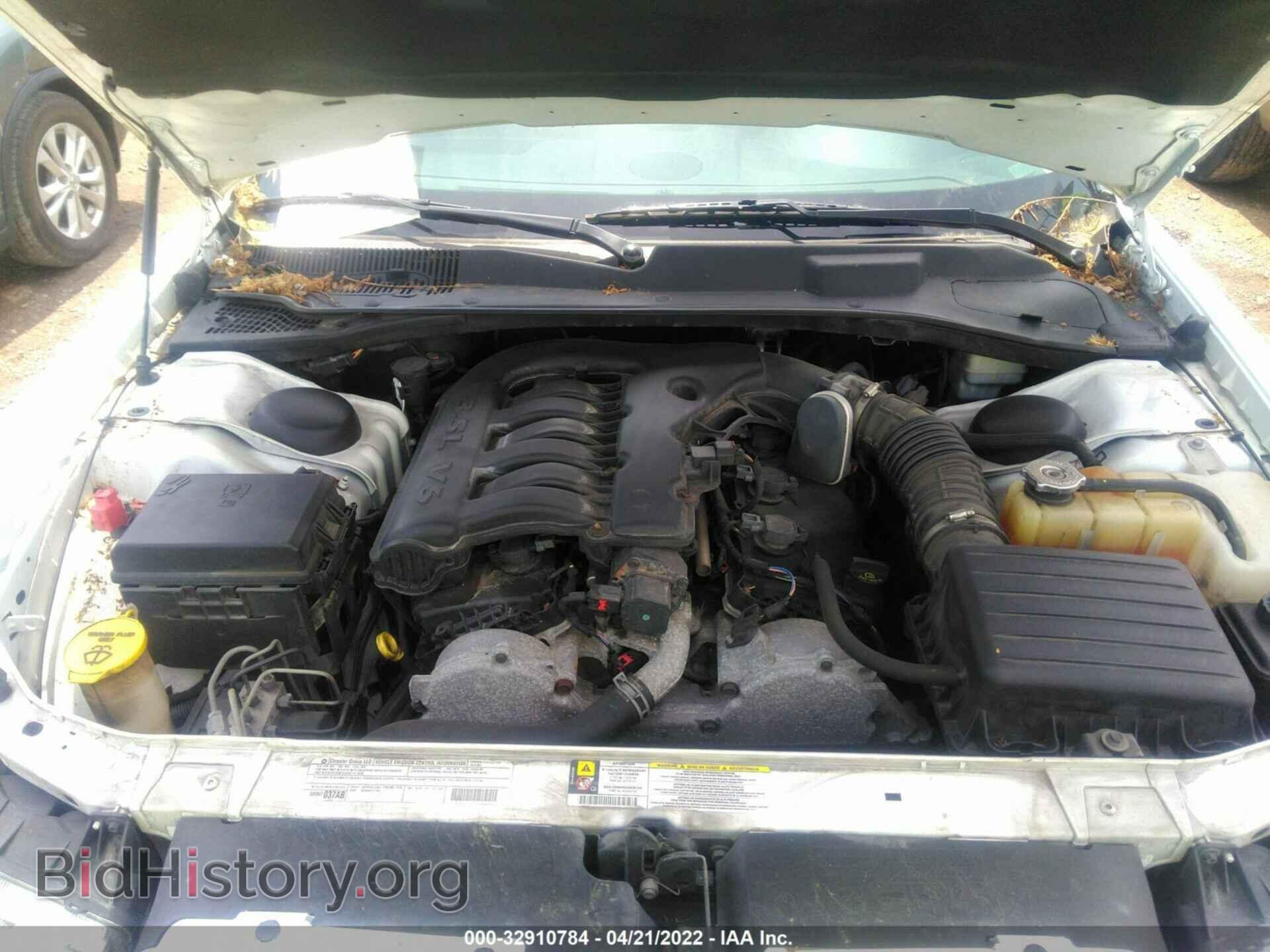 2010 CHRYSLER 300 - VIN: 2C3CA5CV4AH326867 - Фото 10