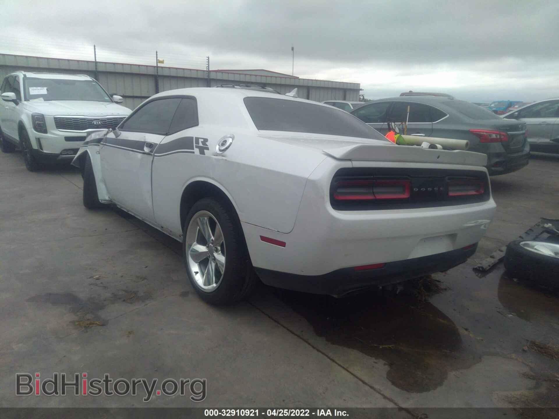 2016 DODGE CHALLENGER - VIN: 2C3CDZBT9GH143231 - Фото 3
