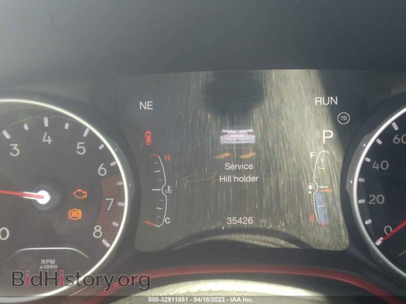 2020 Jeep COMPASS (VIN 3C4NJDDB0LT166824) — фото 7 из 15