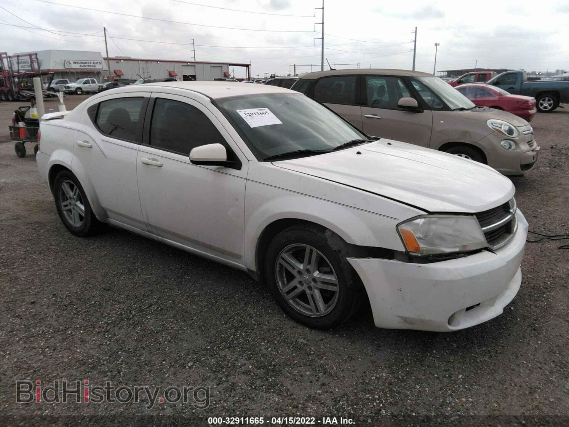 Фотография 1B3CC5FB3AN209121 - DODGE AVENGER 2010