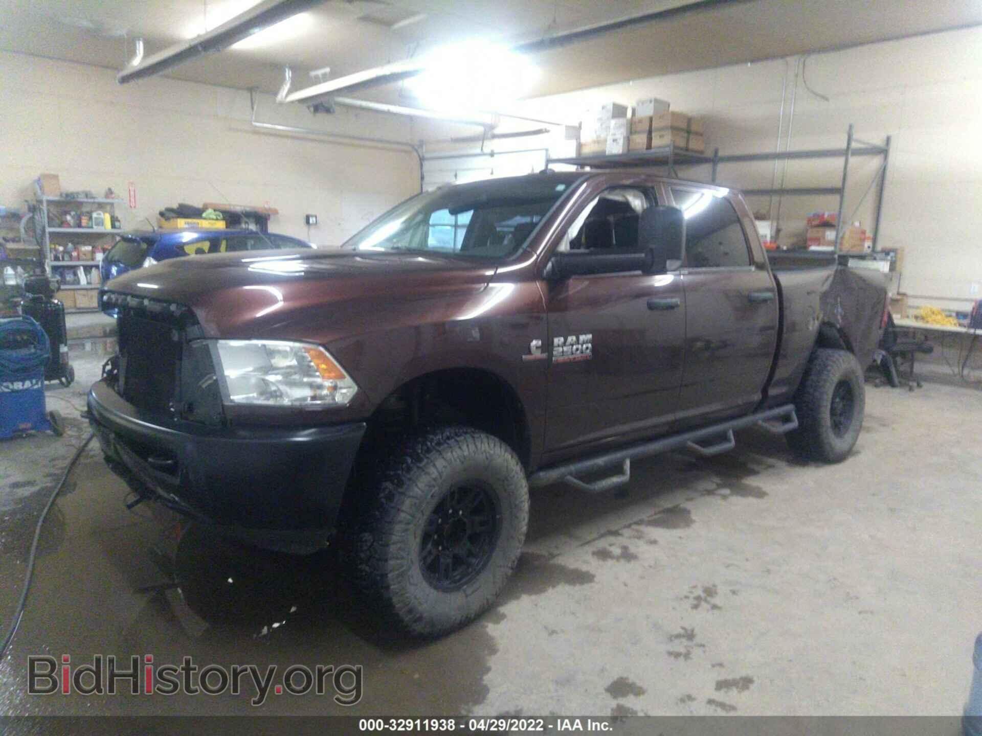 2014 RAM 2500 - VIN: 3C6UR5CL6EG118588 - Фото 2