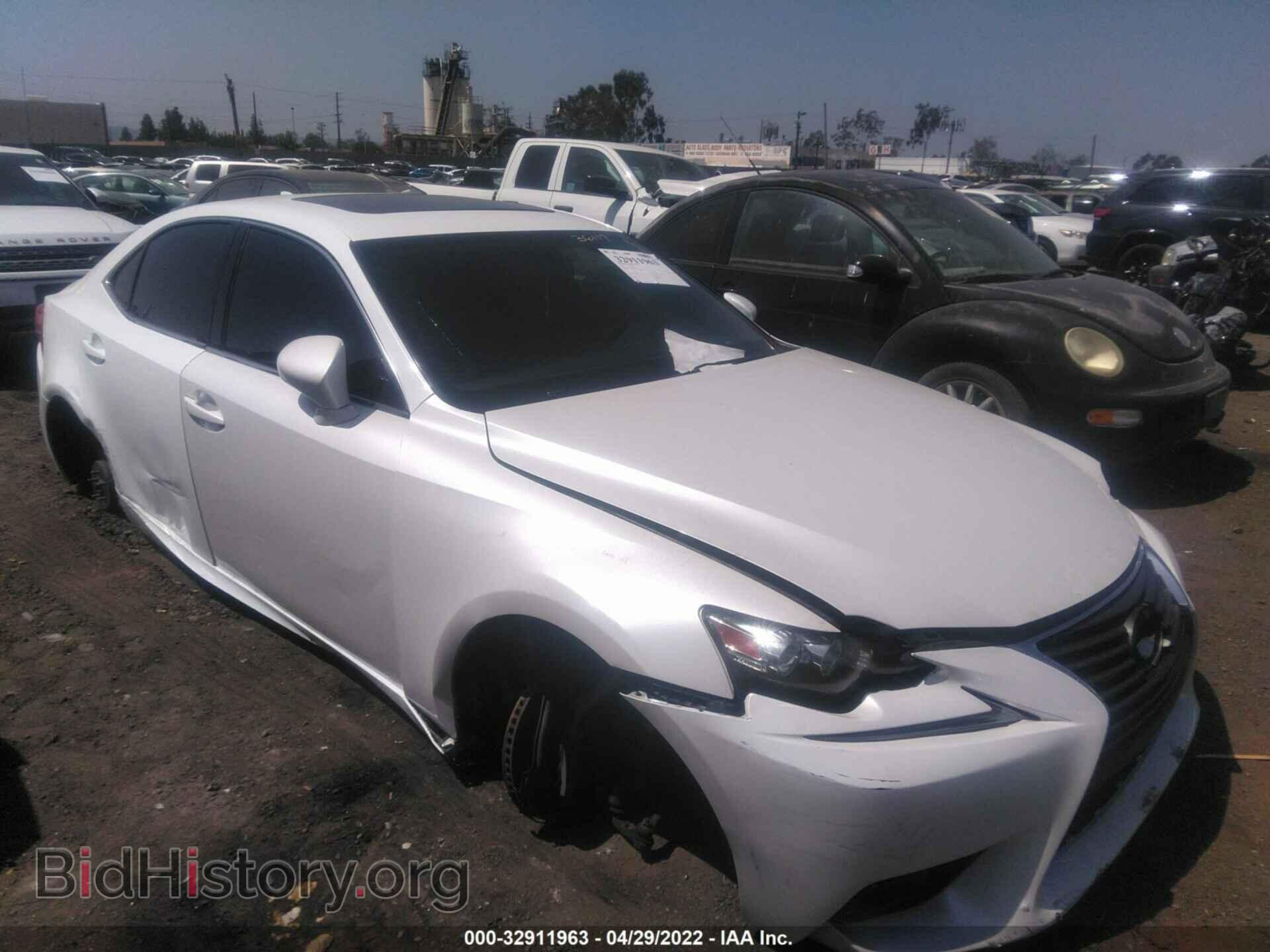 Фотография JTHBE1D2XE5007672 - LEXUS IS 350 2014