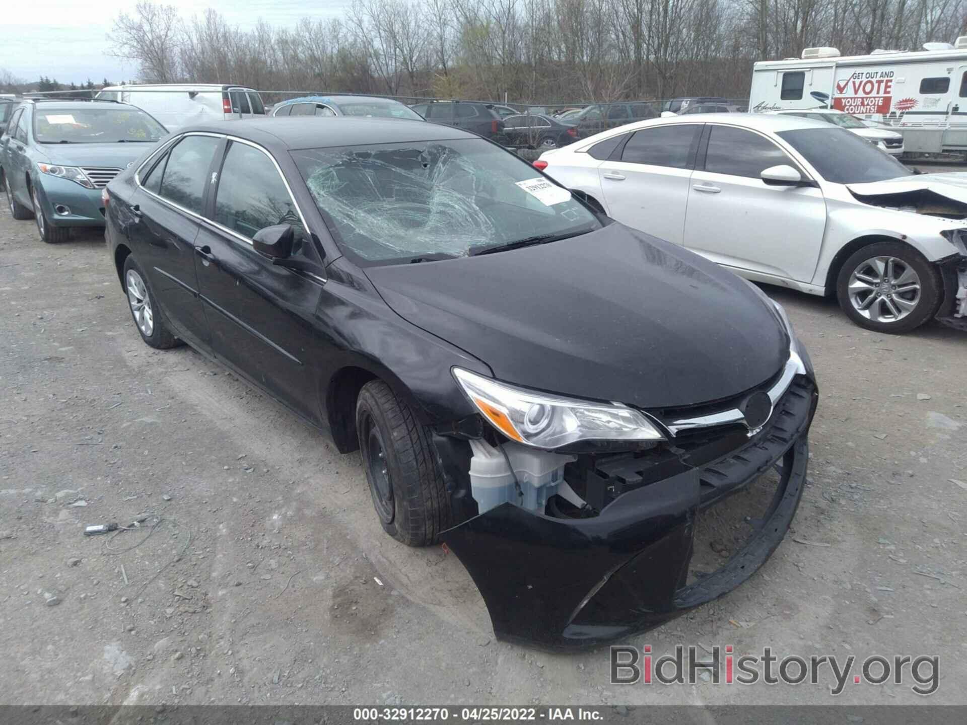 Photo 4T4BF1FK5GR563099 - TOYOTA CAMRY 2016