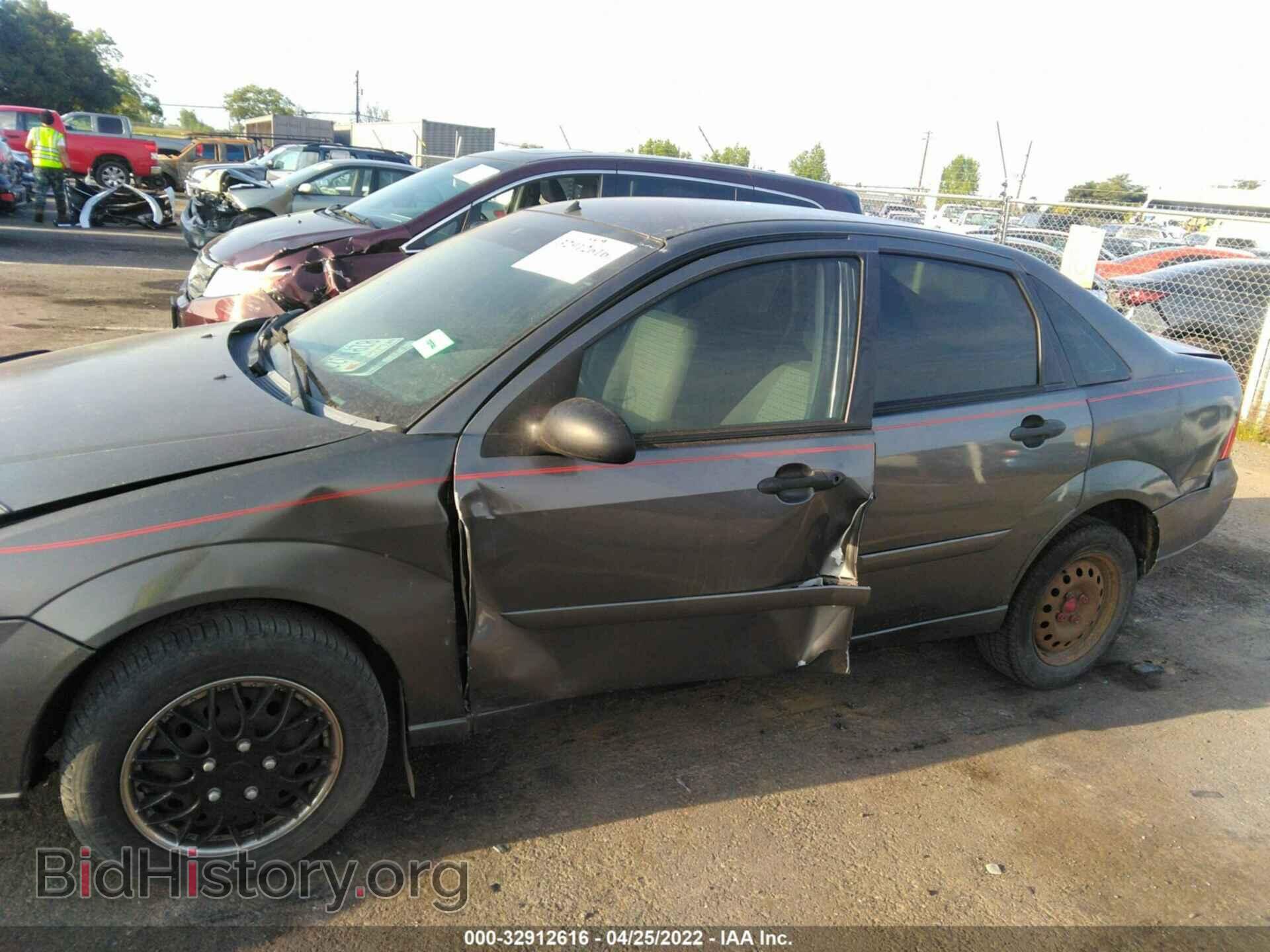 2007 FORD FOCUS - VIN: 1FAHP34N57W150320 - Фото 6
