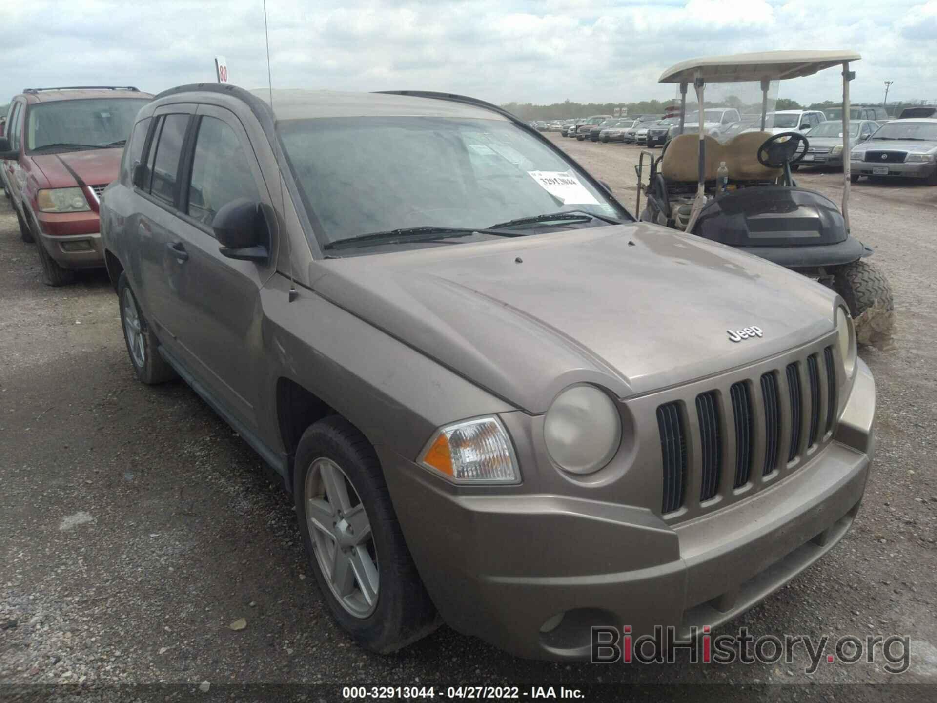 Photo 1J8FT47W88D706925 - JEEP COMPASS 2008