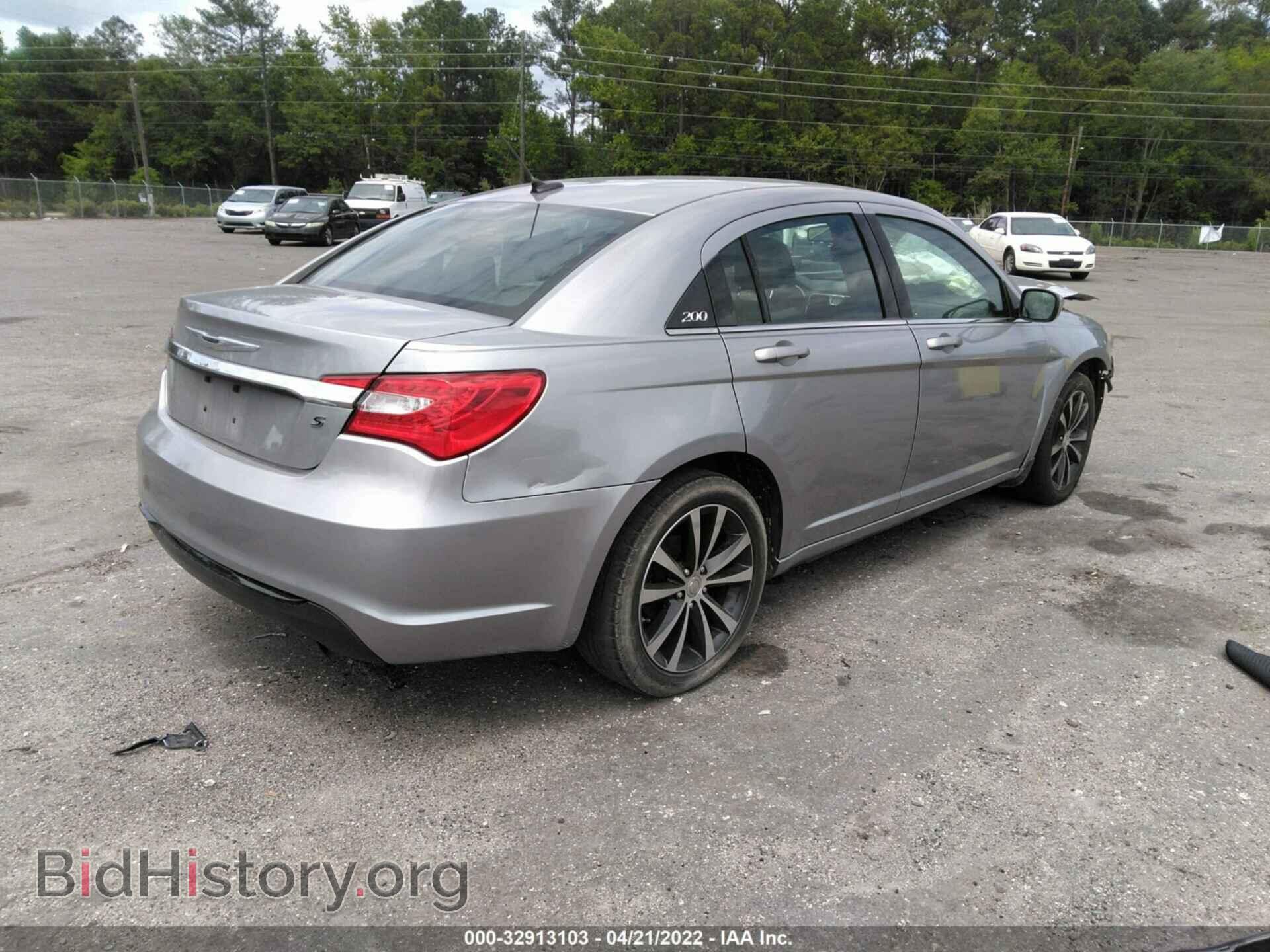2013 CHRYSLER 200 - VIN: 1C3CCBBB8DN539817 - Фото 4