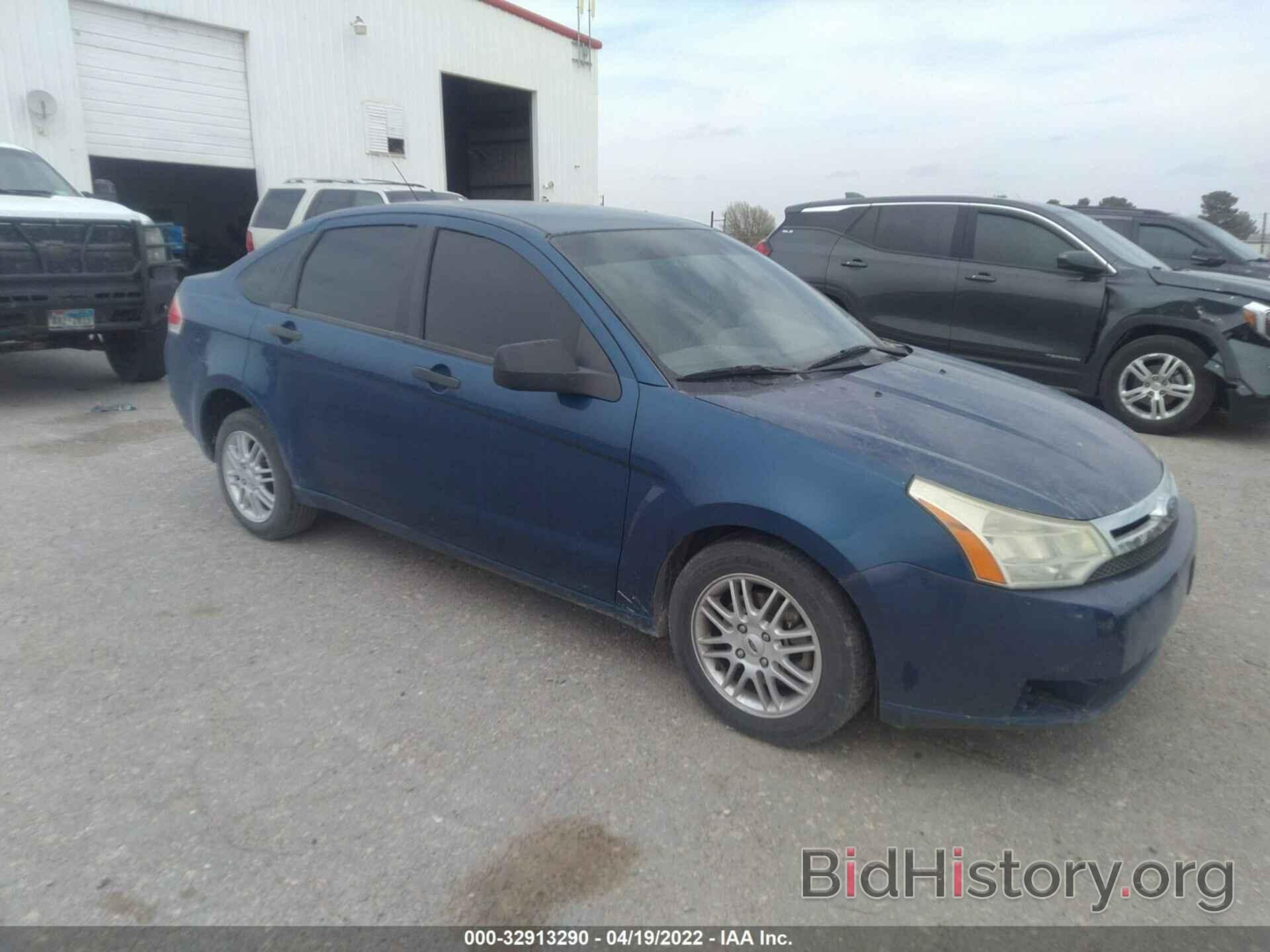 Photo 1FAHP35NX9W189101 - FORD FOCUS 2009