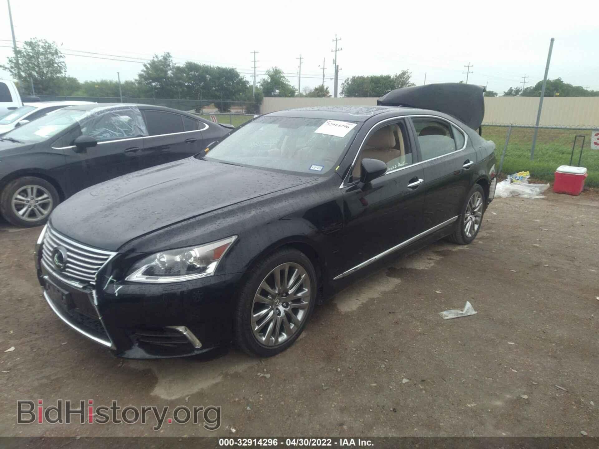 2017 LEXUS LS - VIN: JTHGL5EF8H5057897 - Фото 2