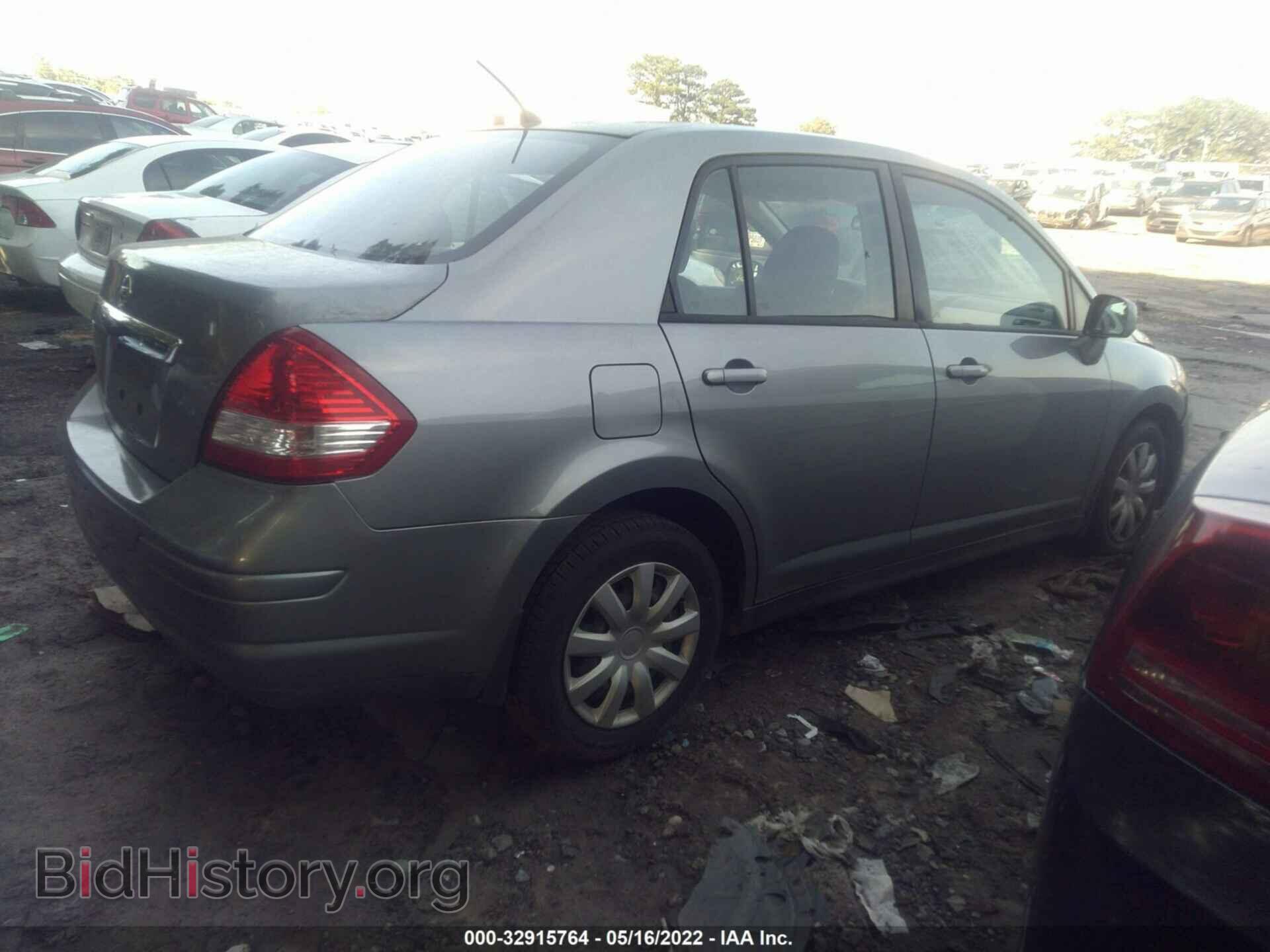 2011 NISSAN VERSA - VIN: 3N1BC1AP2BL408932 - Photo 4