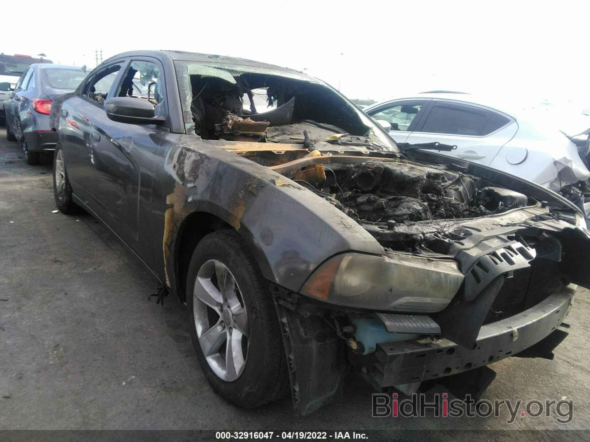 Photo 2C3CDXBG7DH613856 - DODGE CHARGER 2013