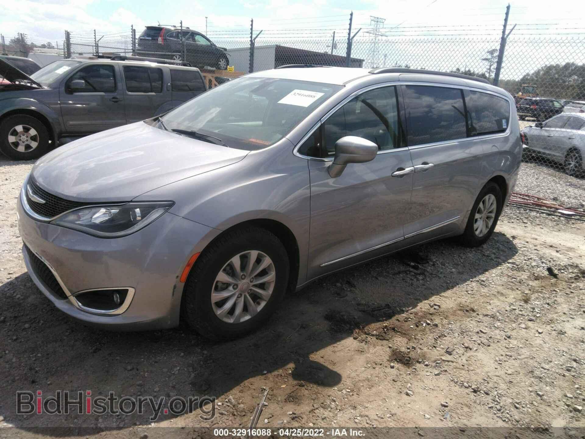 2017 CHRYSLER PACIFICA - VIN: 2C4RC1BG9HR534775 - Photo 2