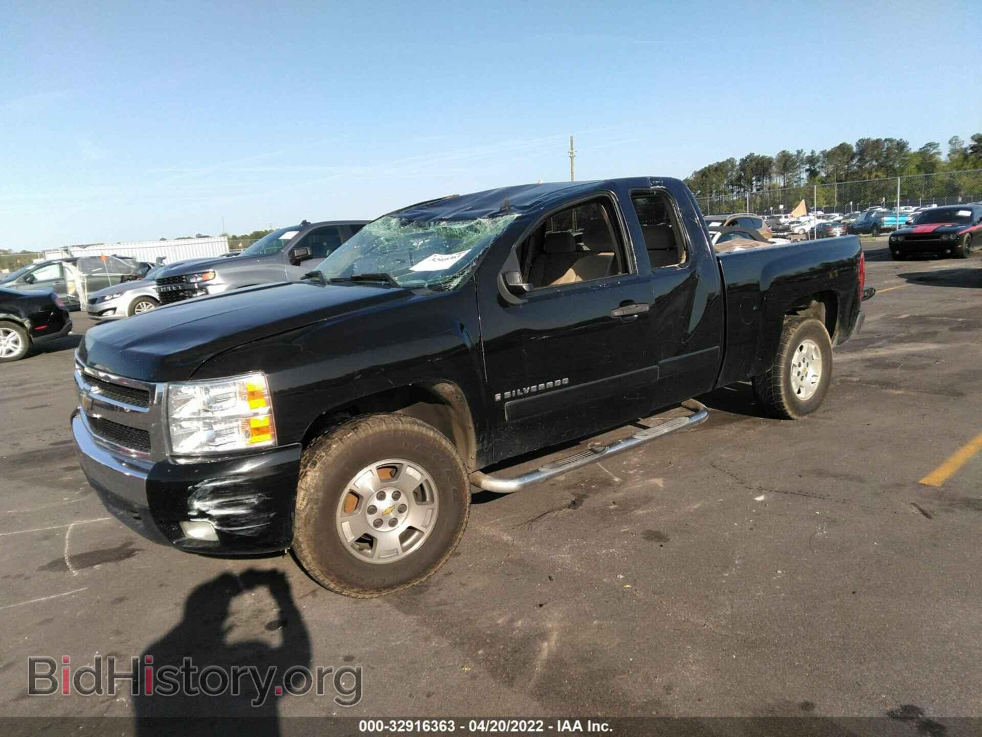 2007 CHEVROLET SILVERADO 1500 - VIN: 2GCEC19C371616905 - Фото 2