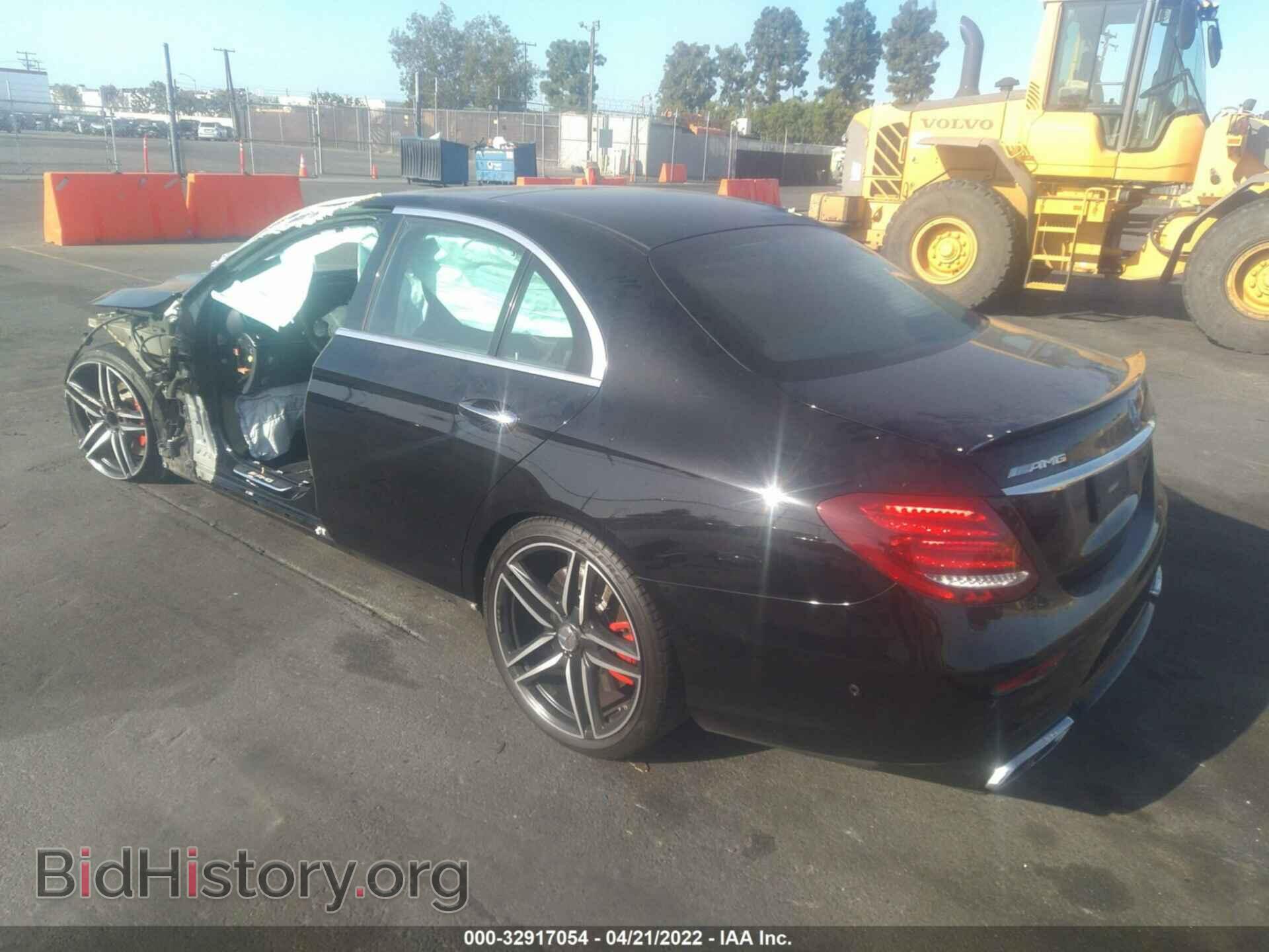2019 MERCEDES-BENZ E-CLASS - VIN: WDDZF8KB6KA572521 - Фото 3