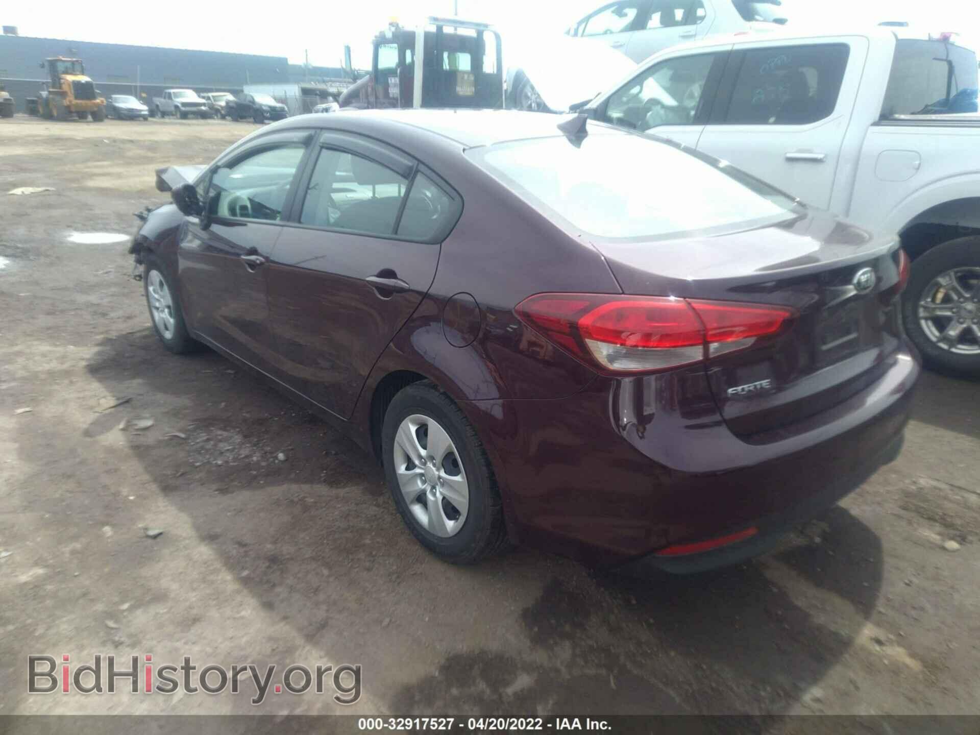 2017 KIA FORTE - VIN: 3KPFK4A77HE113521 - Photo 3