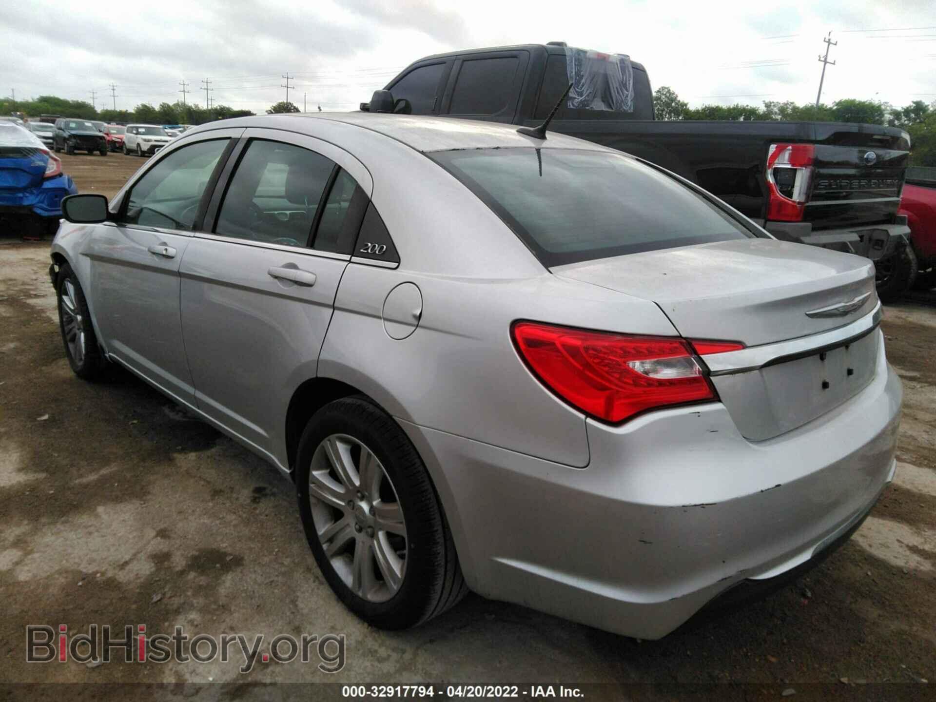 2012 CHRYSLER 200 - VIN: 1C3CCBBB2CN129397 - Фото 3