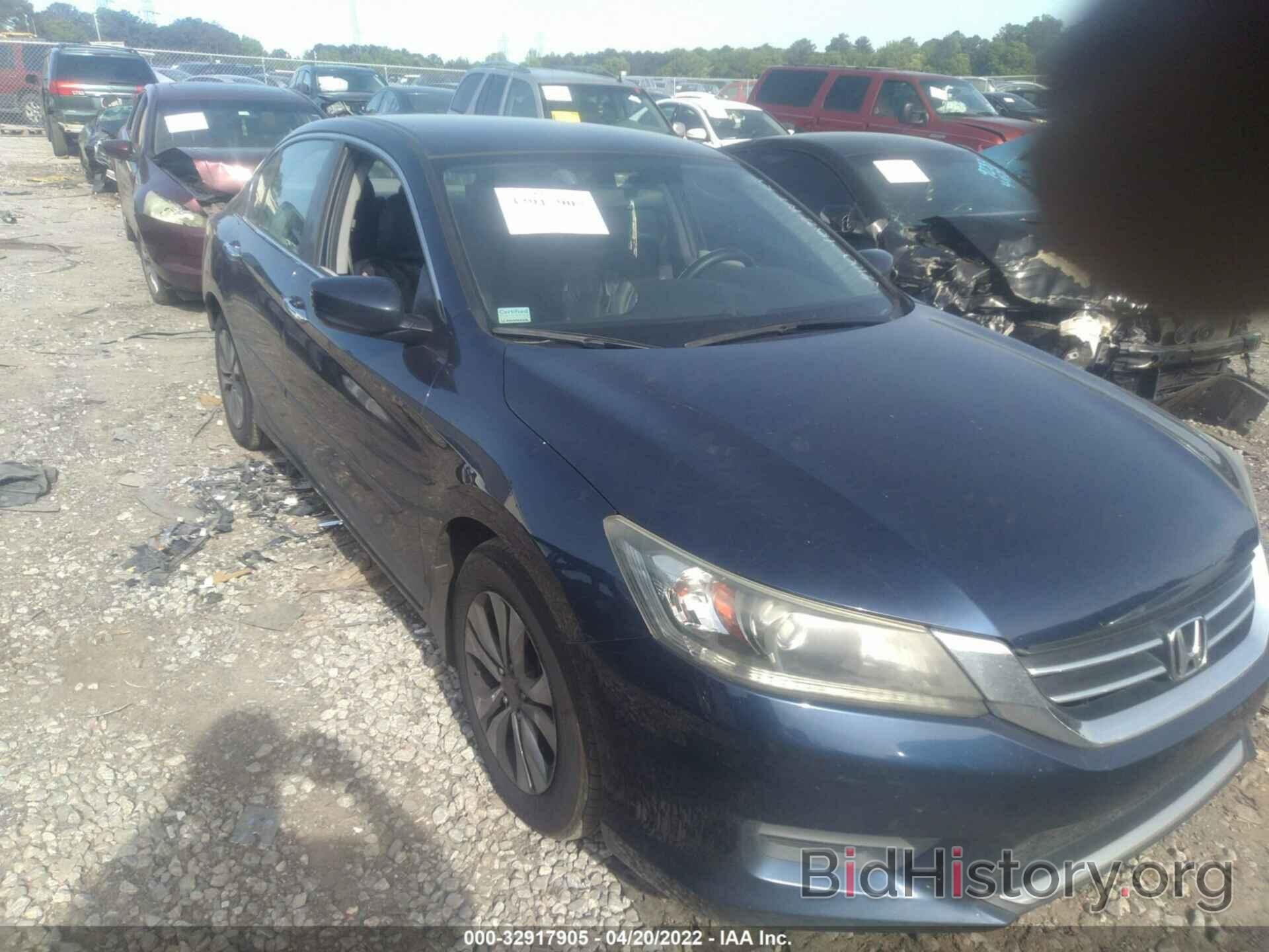 Photo 1HGCR2F38DA072100 - HONDA ACCORD SDN 2013