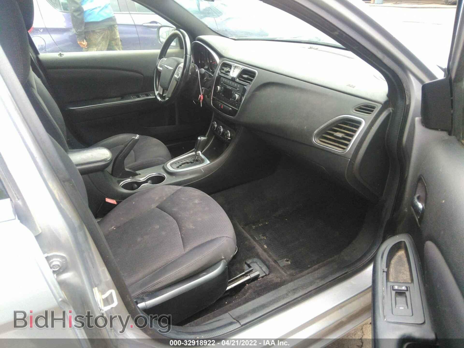 2013 CHRYSLER 200 - VIN: 1C3CCBBB8DN713739 - Фото 5