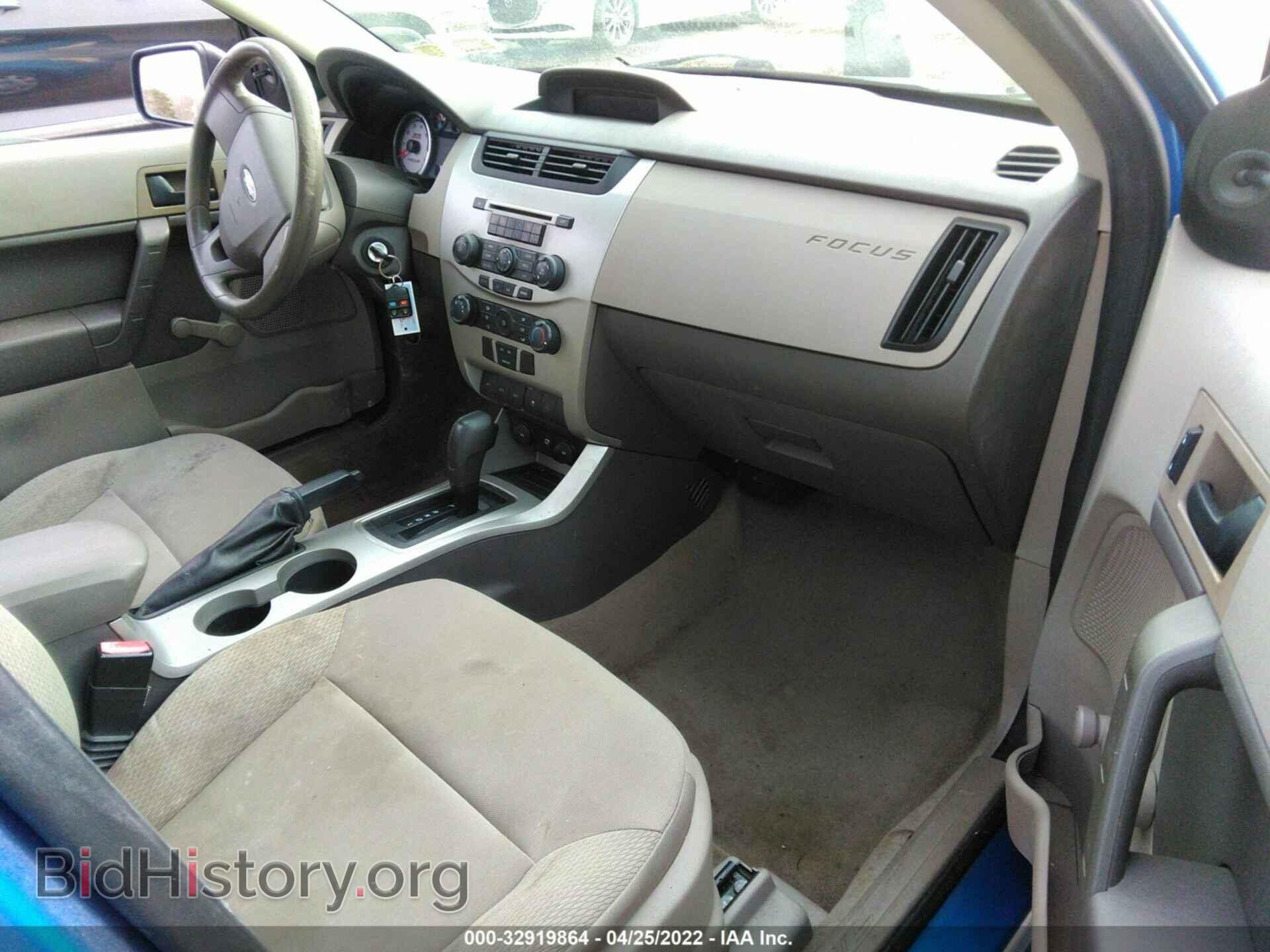 2011 FORD FOCUS - VIN: 1FAHP3EN6BW157140 - Photo 5