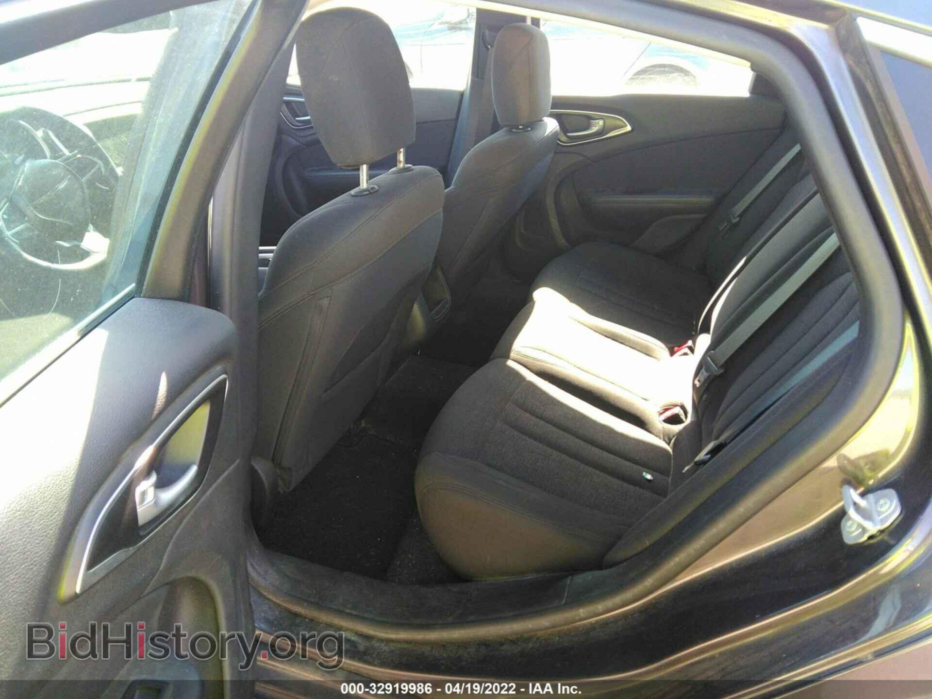 2016 CHRYSLER 200 - VIN: 1C3CCCAB1GN173291 - Фото 8