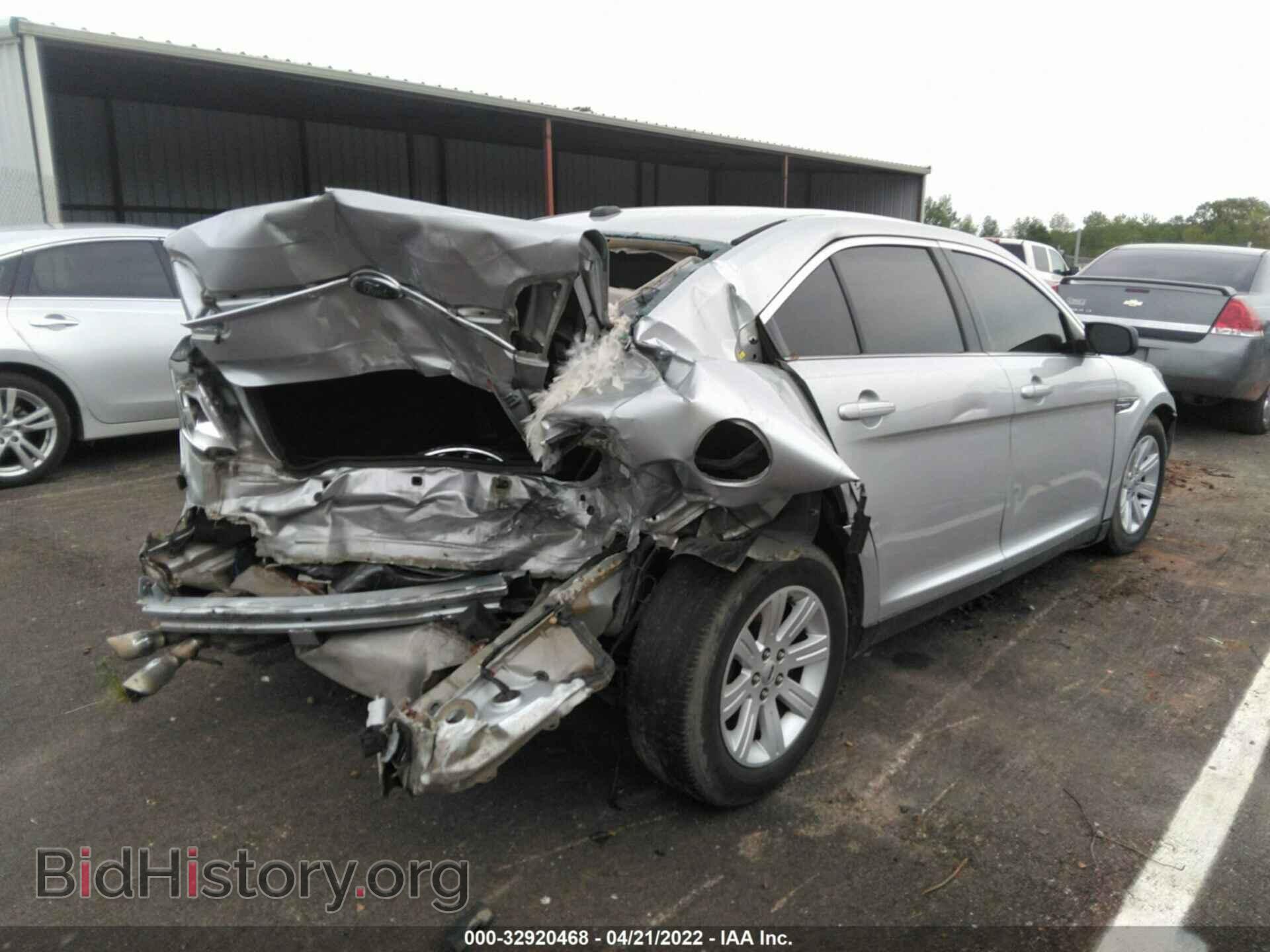 2011 FORD TAURUS - VIN: 1FAHP2DW1BG101007 - Photo 4