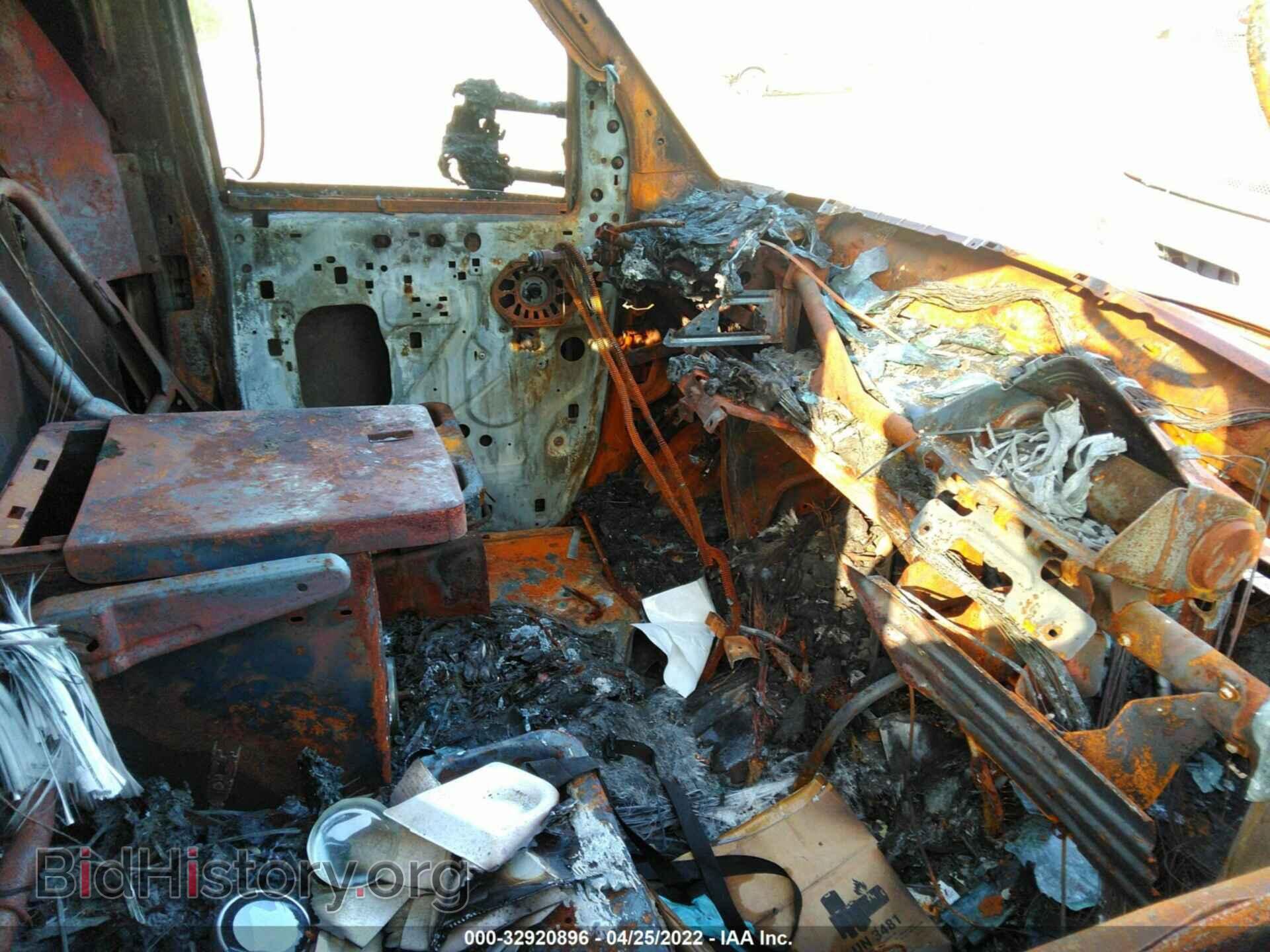 2008 FORD ECONOLINE CARGO VAN - VIN: 1FTNE24W28DA72016 - Фото 5