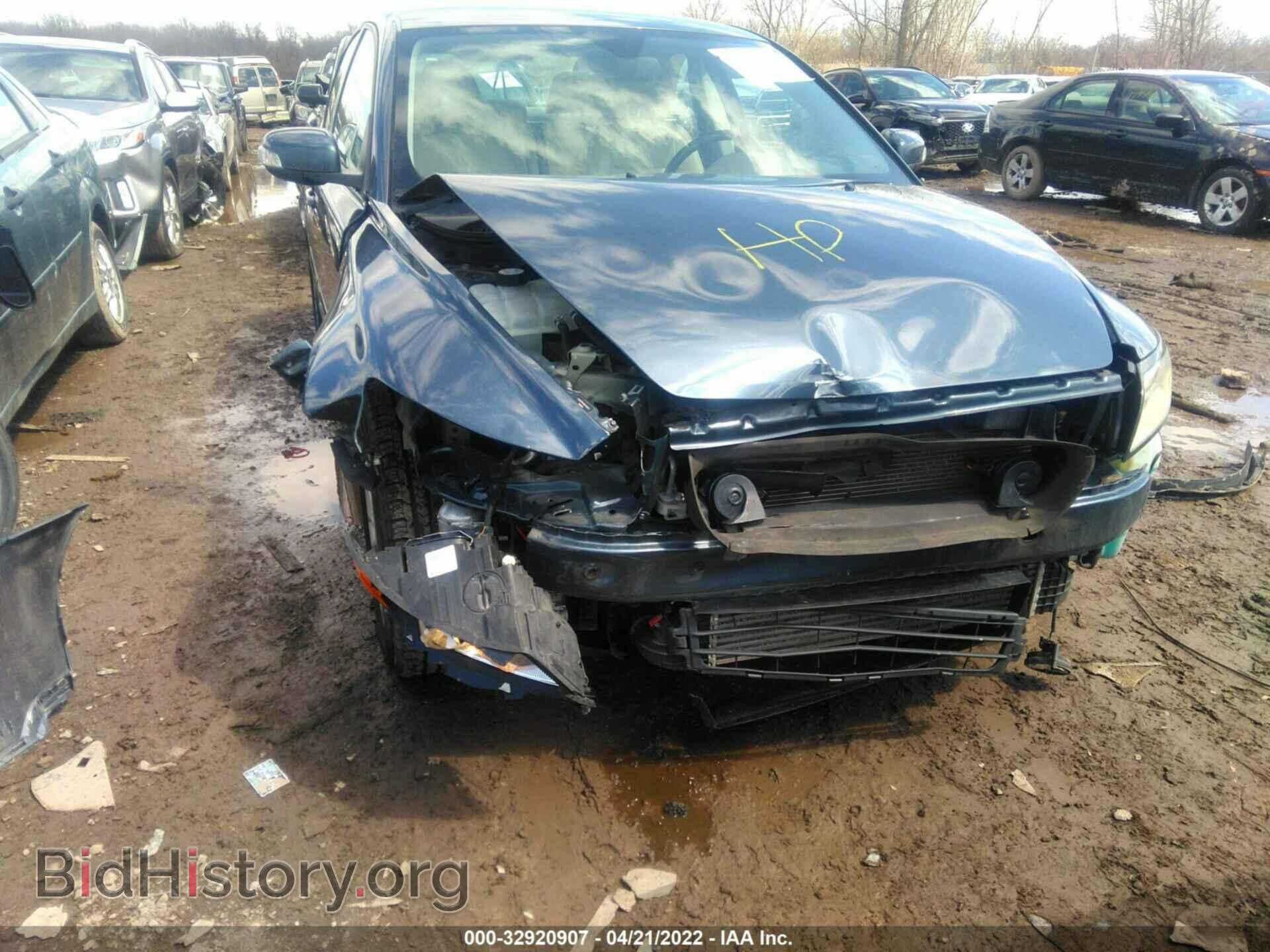 2011 VOLVO S40 - VIN: YV1672MS8B2538945 - Фото 6
