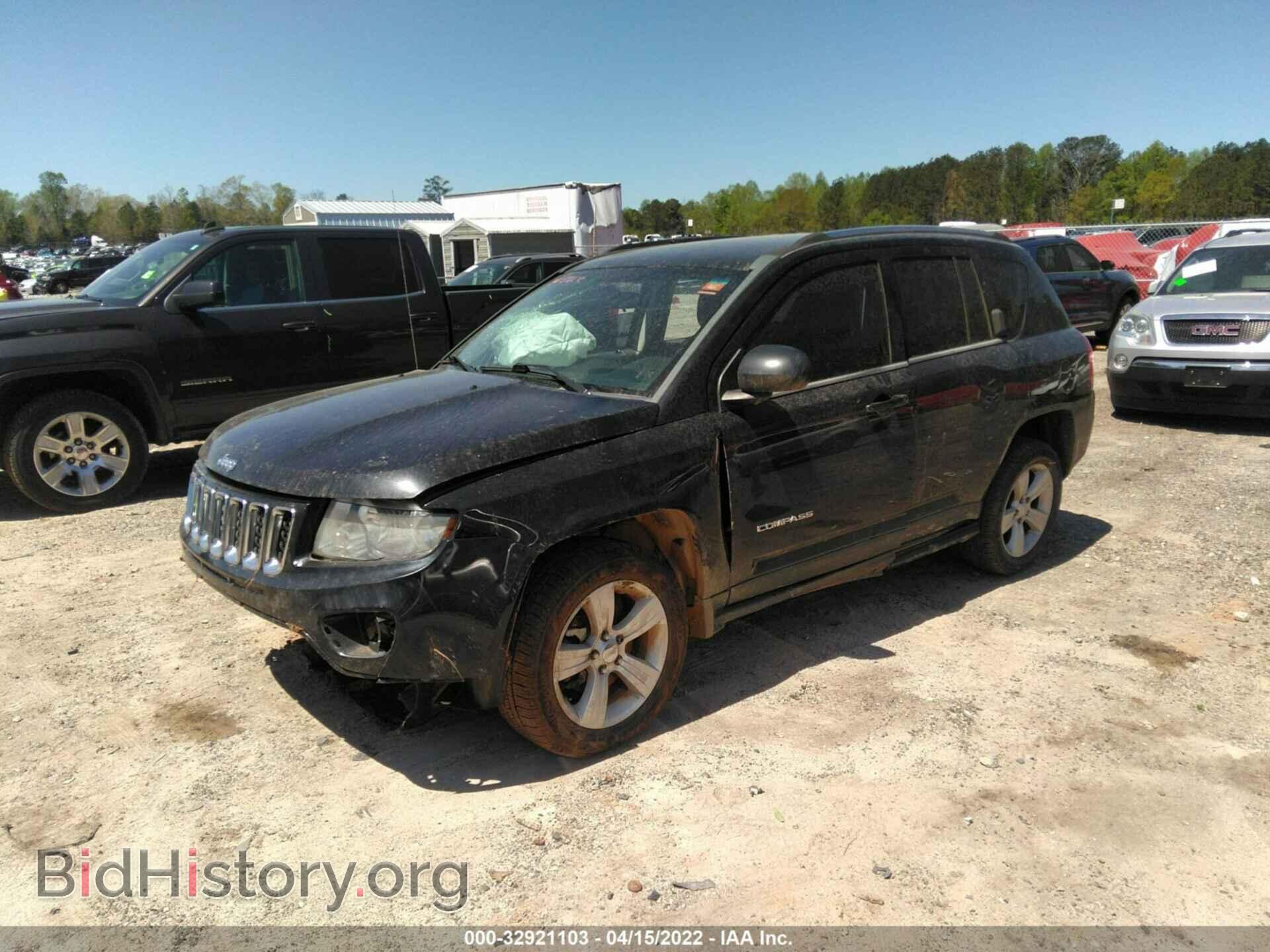 2011 JEEP COMPASS - VIN: 1J4NT1FB7BD165917 - Photo 2