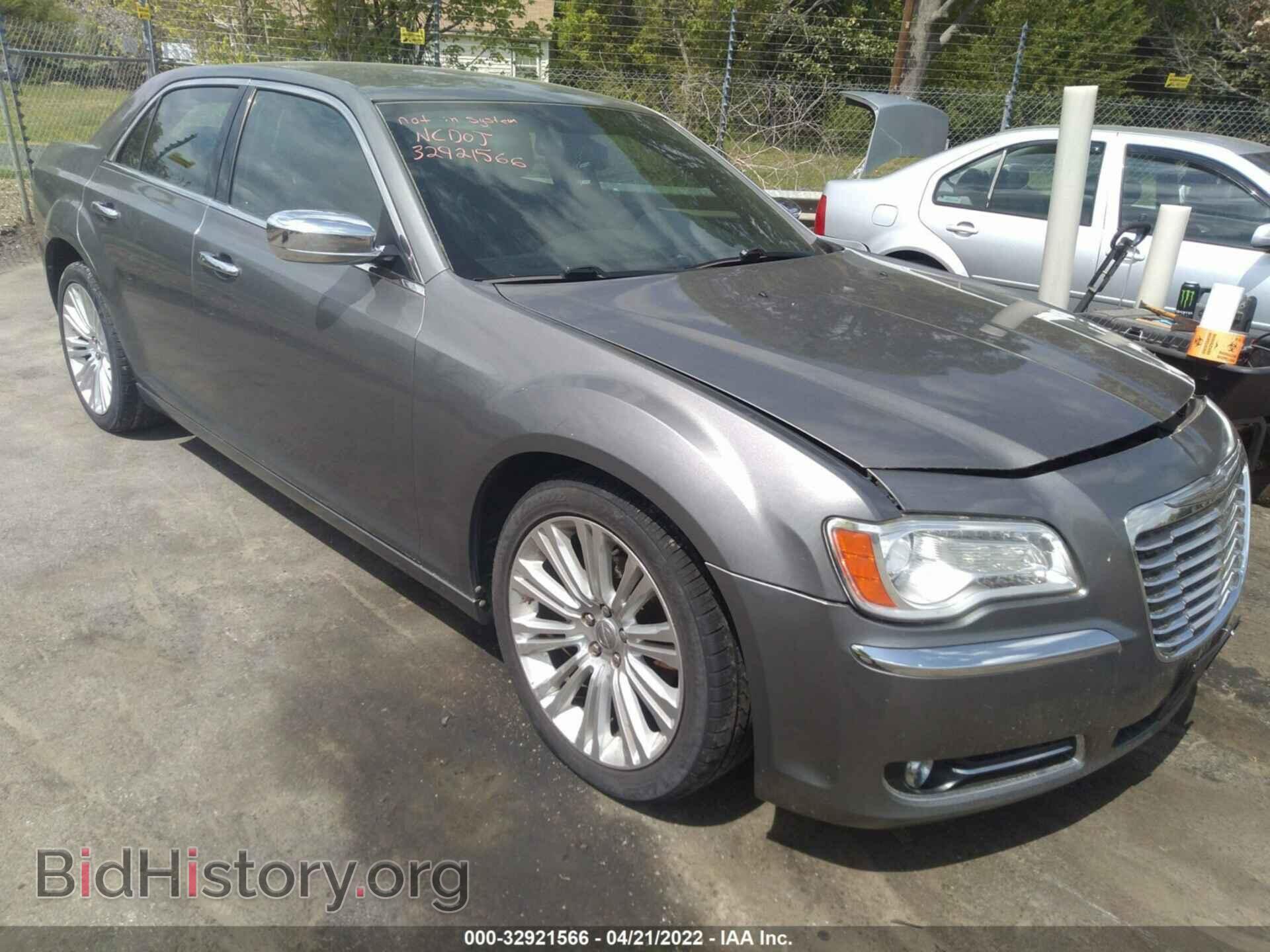 Photo 2C3CCACG9CH134156 - CHRYSLER 300 2012