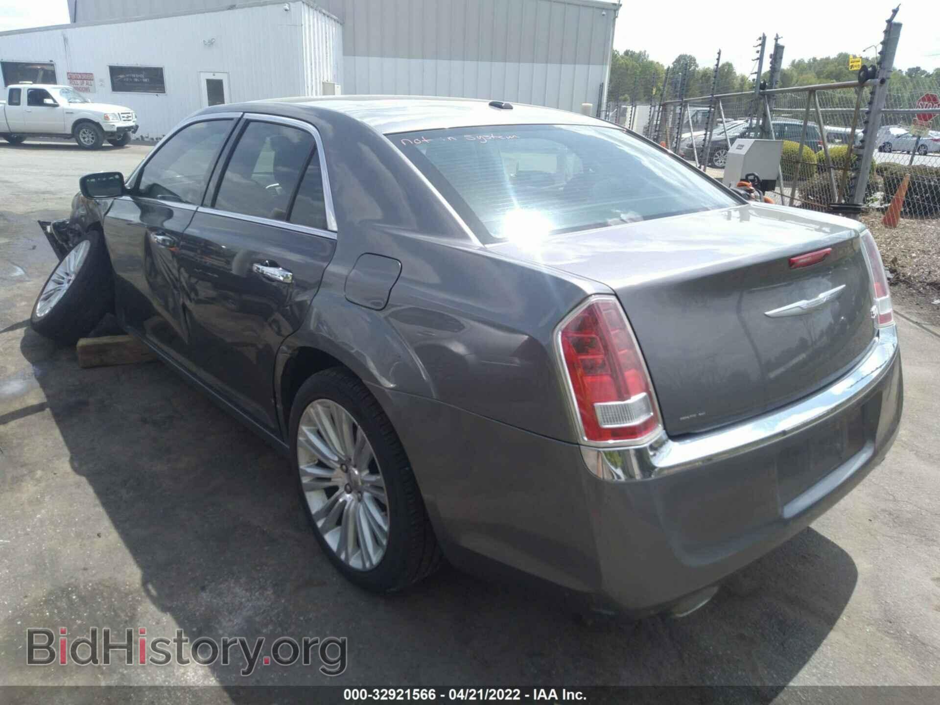 2012 CHRYSLER 300 - VIN: 2C3CCACG9CH134156 - Фото 3