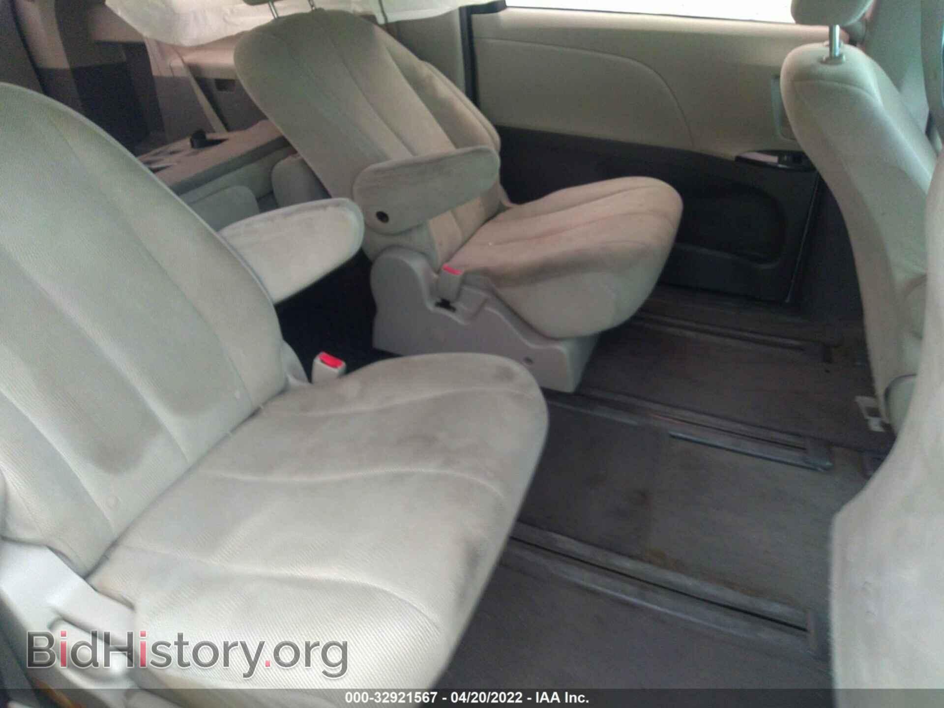 2012 TOYOTA SIENNA - VIN: 5TDKA3DCXCS010970 - Фото 8