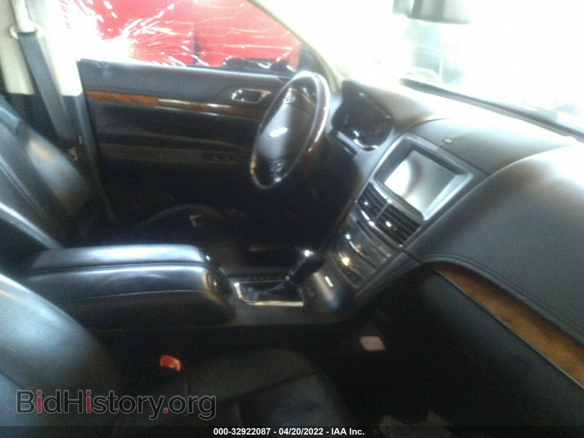 2014 LINCOLN MKT - VIN: 2LMHJ5AT3EBL52498 - Фото 5