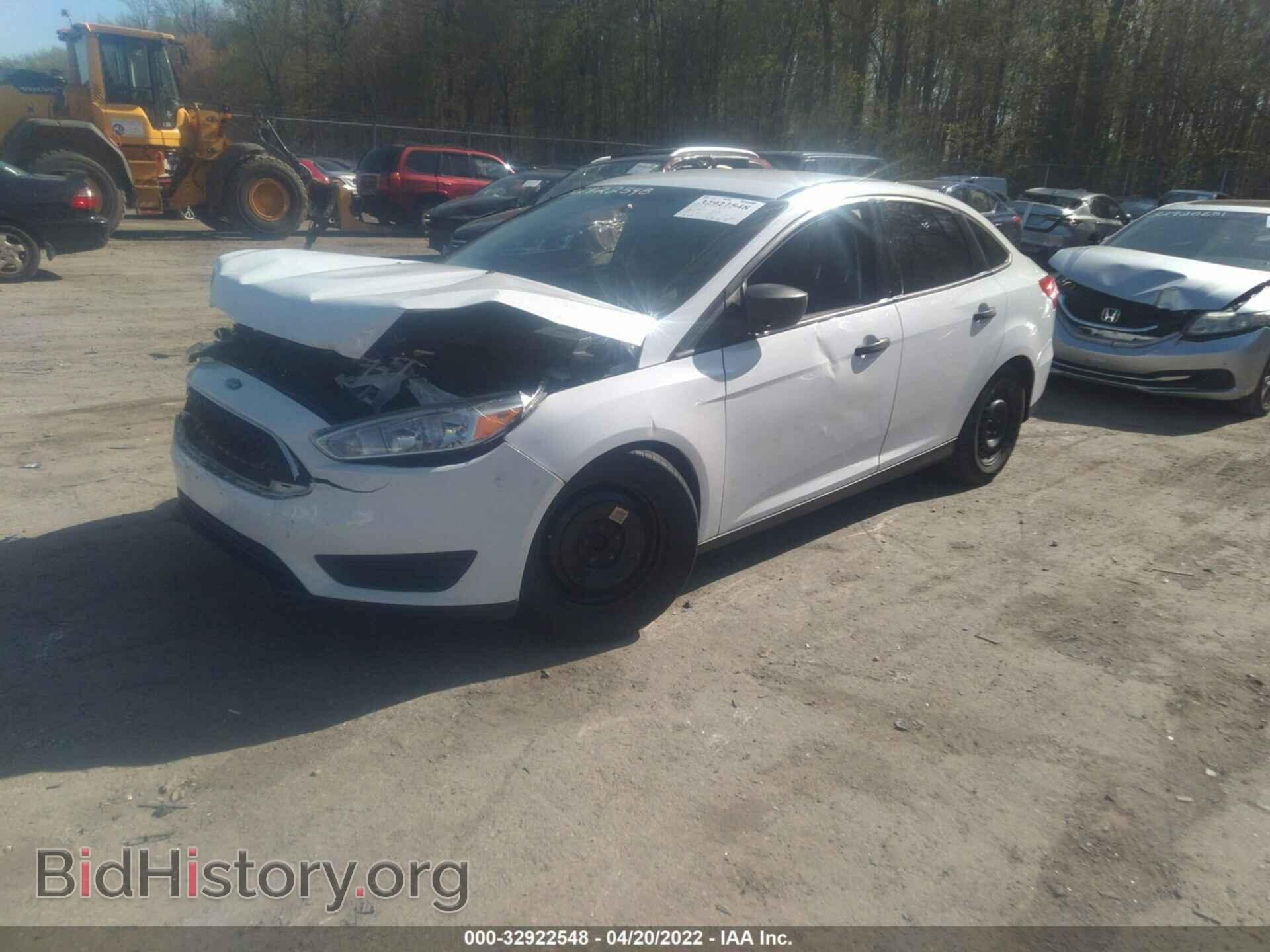 2016 FORD FOCUS - VIN: 1FADP3E24GL311048 - Photo 2