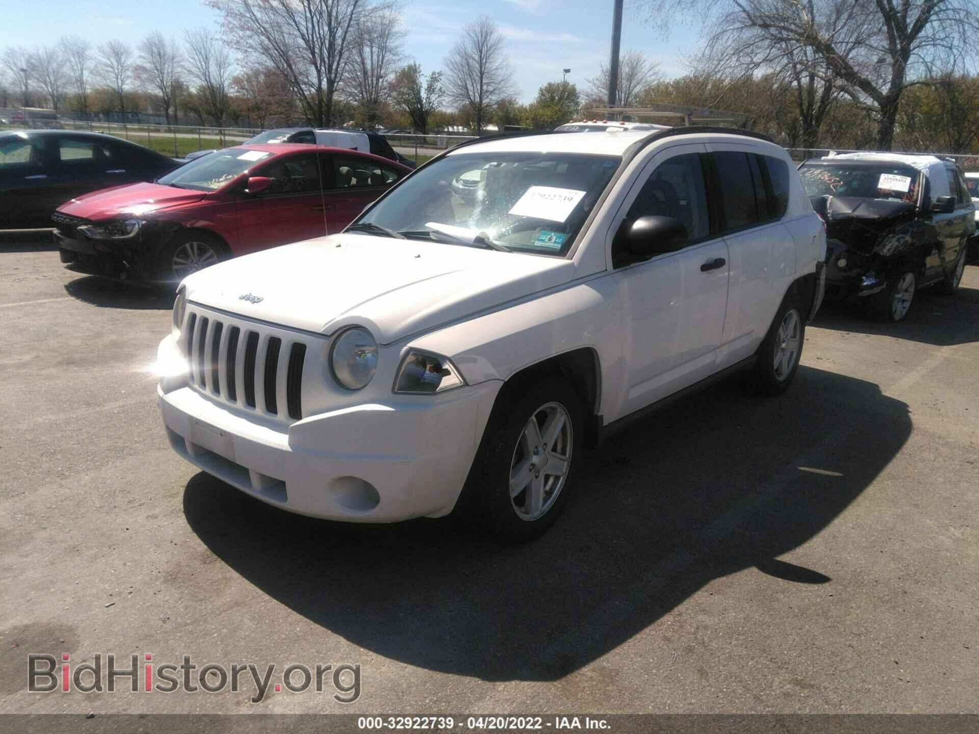 2007 JEEP COMPASS - VIN: 1J8FF47W37D265081 - Фото 2
