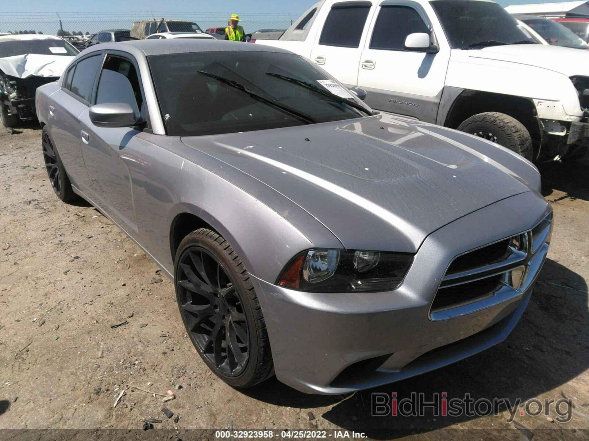 Photo 2C3CDXBG7EH369370 - DODGE CHARGER 2014