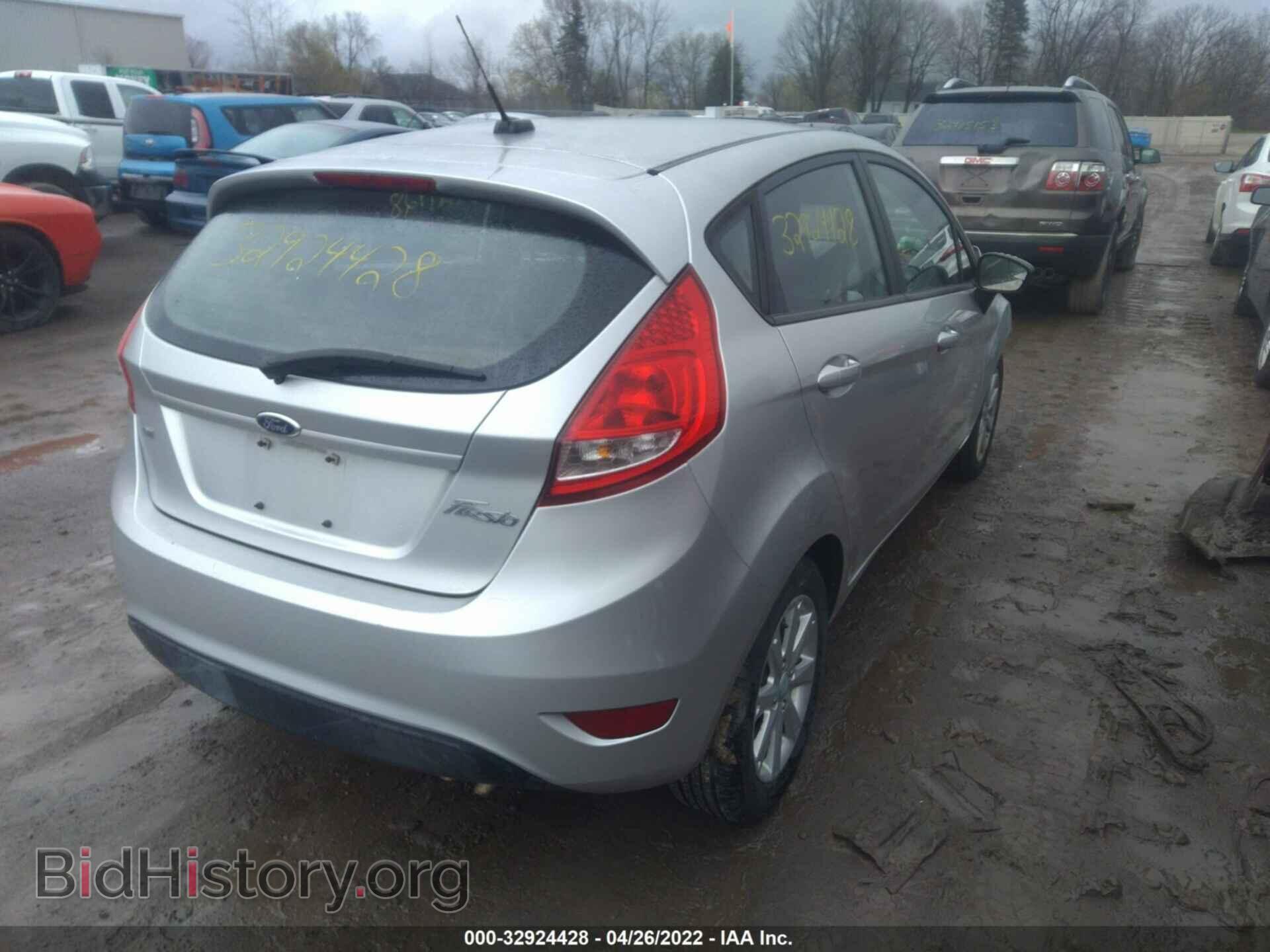 2011 FORD FIESTA - VIN: 3FADP4EJ6BM142557 - Фото 4