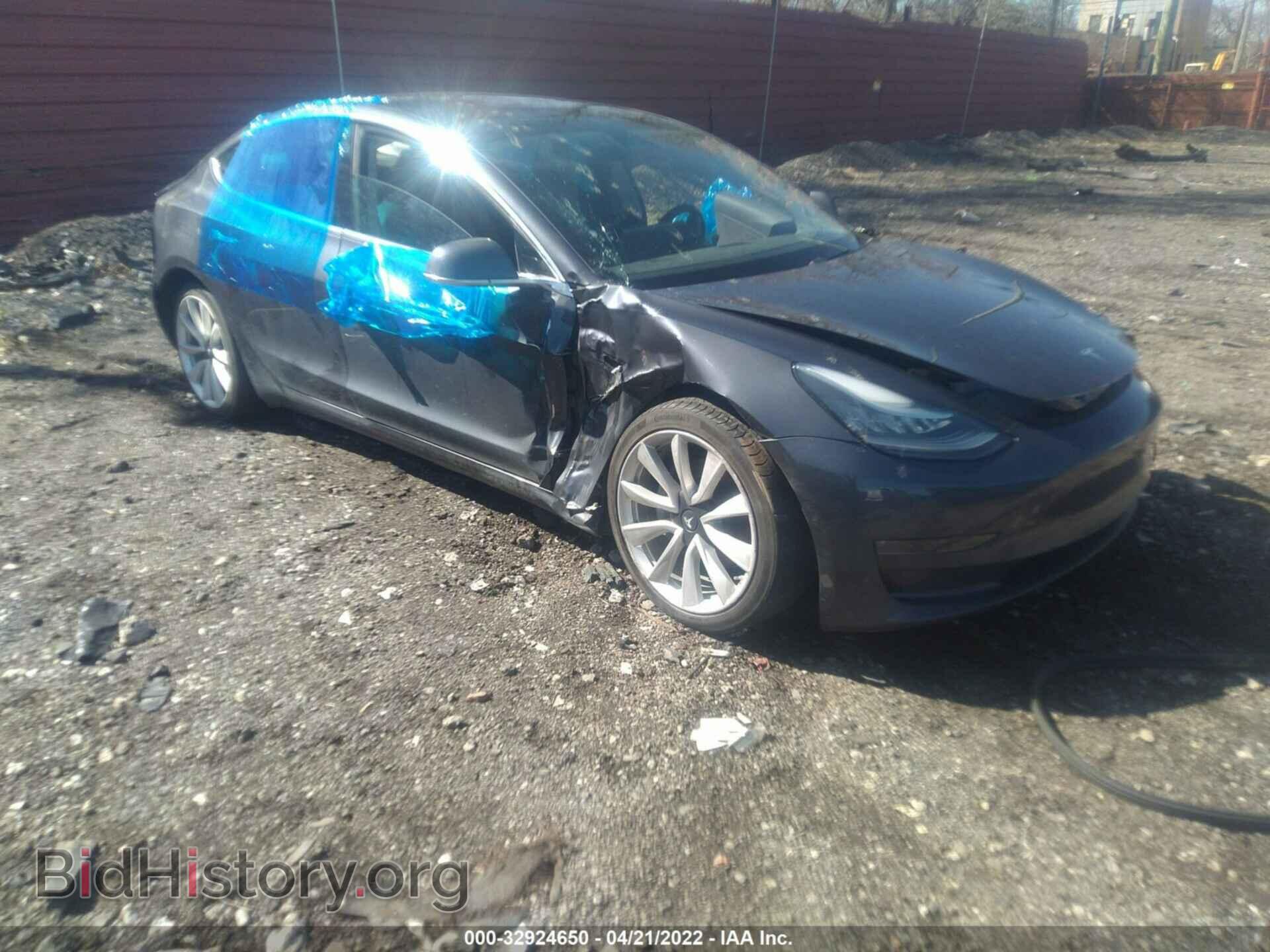 Фотография 5YJ3E1EB1JF145341 - TESLA MODEL 3 2018