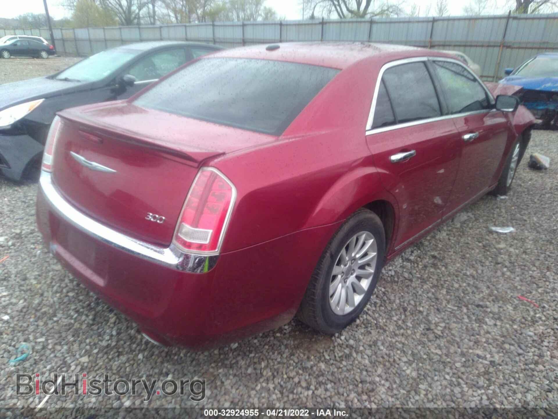 2012 CHRYSLER 300 - VIN: 2C3CCAAG5CH165634 - Photo 4