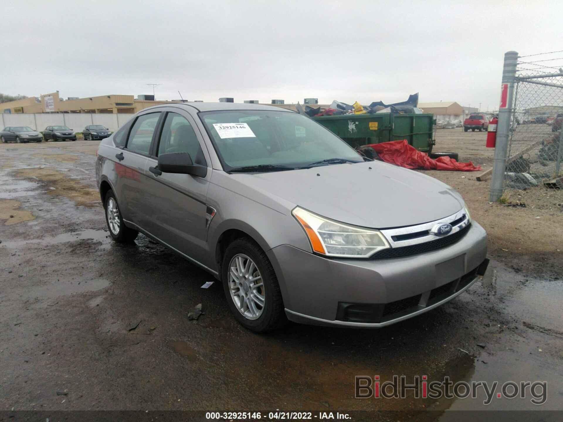 Photo 1FAHP35NX8W140043 - FORD FOCUS 2008